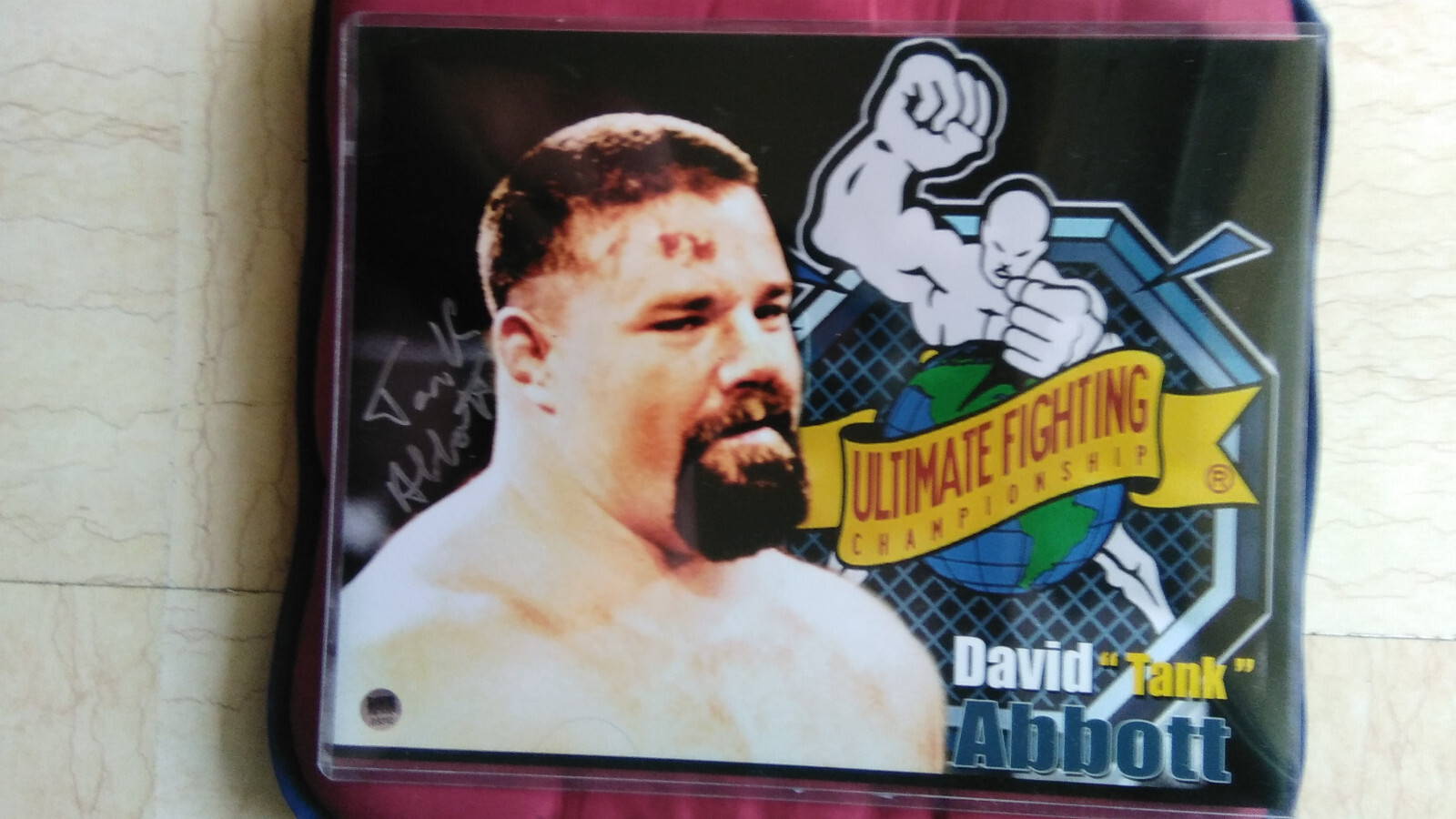 BEAUTIFUL BIG PHOTO 35X28 UFC SIGNED TANK ABBOTT WITH CERTIFICATE D AUTHENTICITY