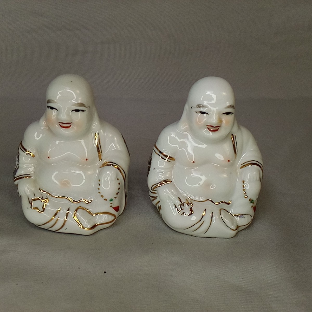 Lot Of Two Vintage Ceramic Seated Asian Buddha Figurines Statues Shou Longevity 