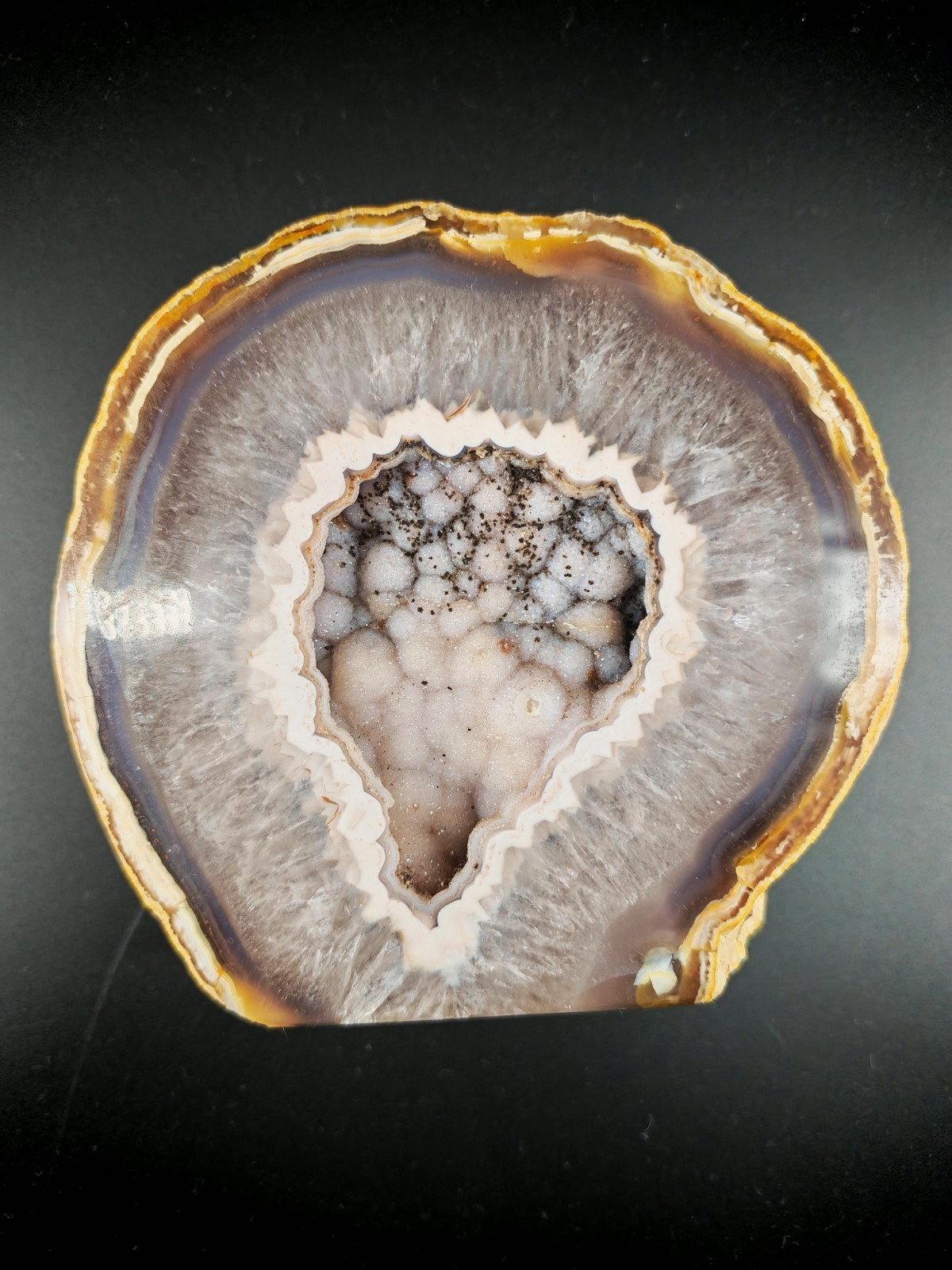 Vintage Brazilian Agate Geode Half 1.4kg Botryoidal Bubbly Quartz Crystal .