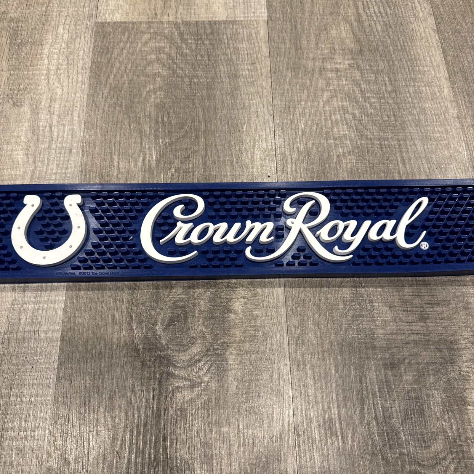 CROWN ROYAL CANADIAN WHISKY -  INDIANAPOLIS COLTS Bar/Rail Mat Collectors NEW