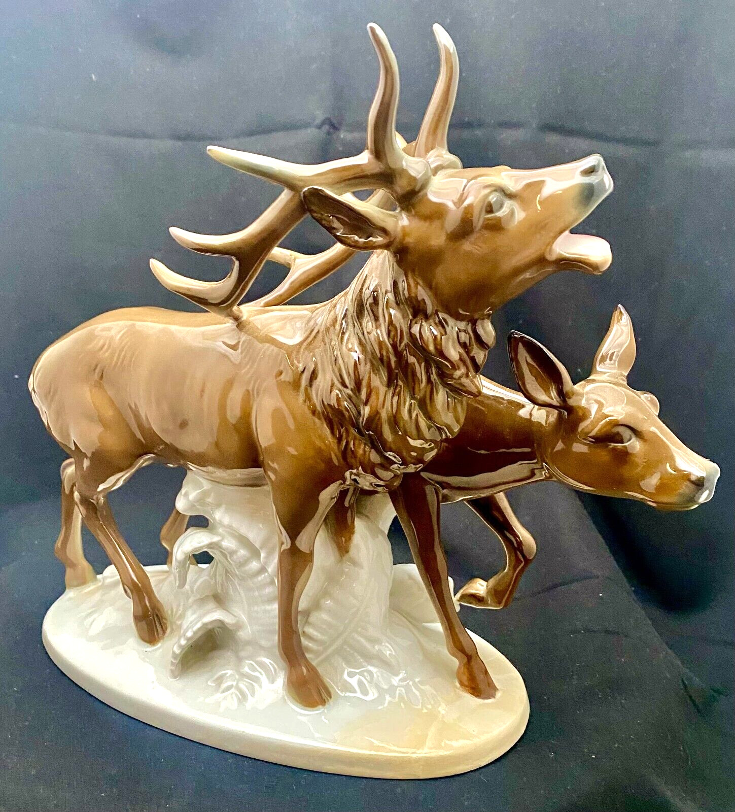 BAVARIA GEROLD PORZELLAN DEER/STAG BIG FIGURE 10\