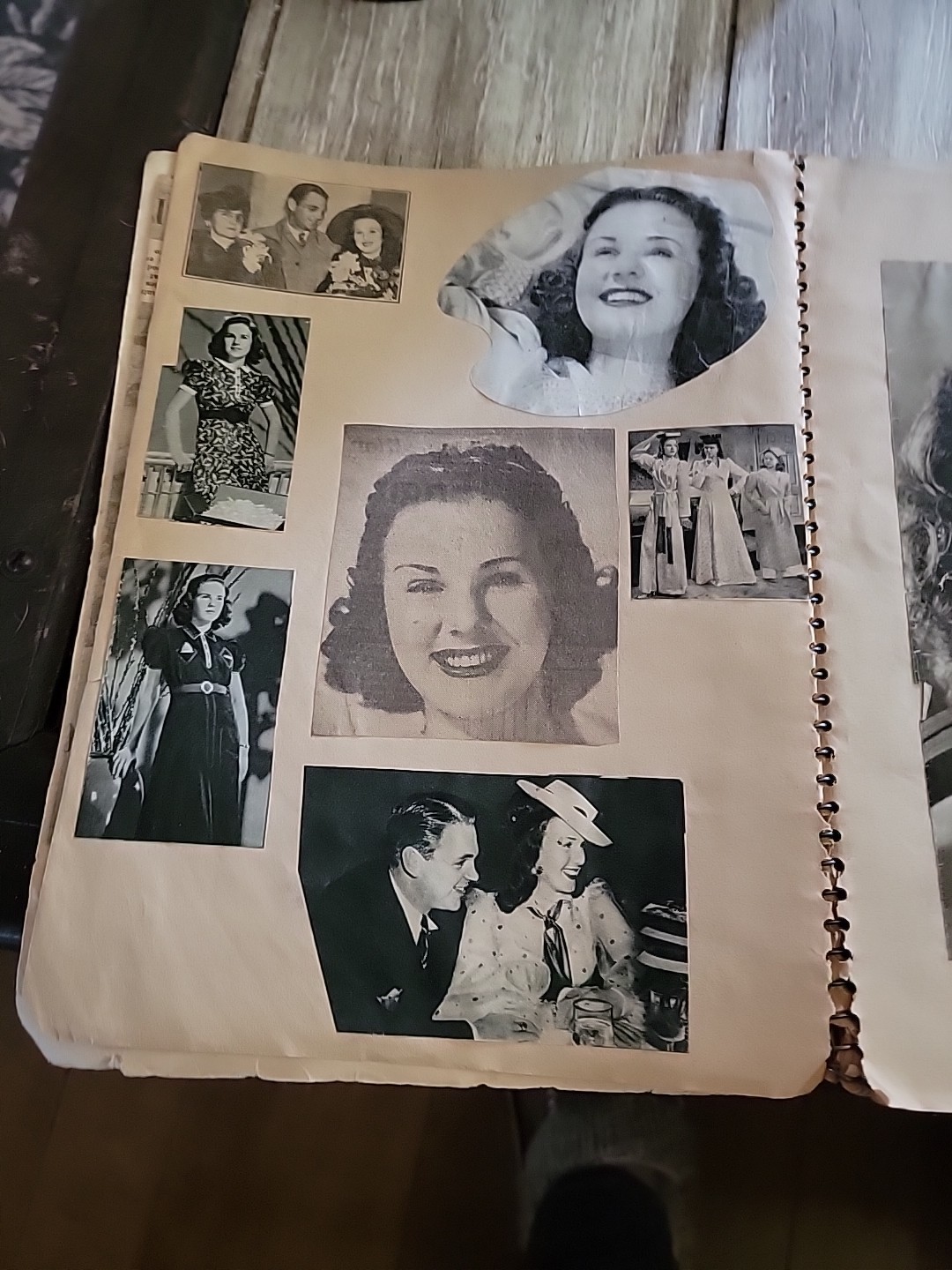 1930-50s Vintage SCRAPBOOK ALBUM Newspapers CLIPPINGS CELEBRITIES Actors Actress