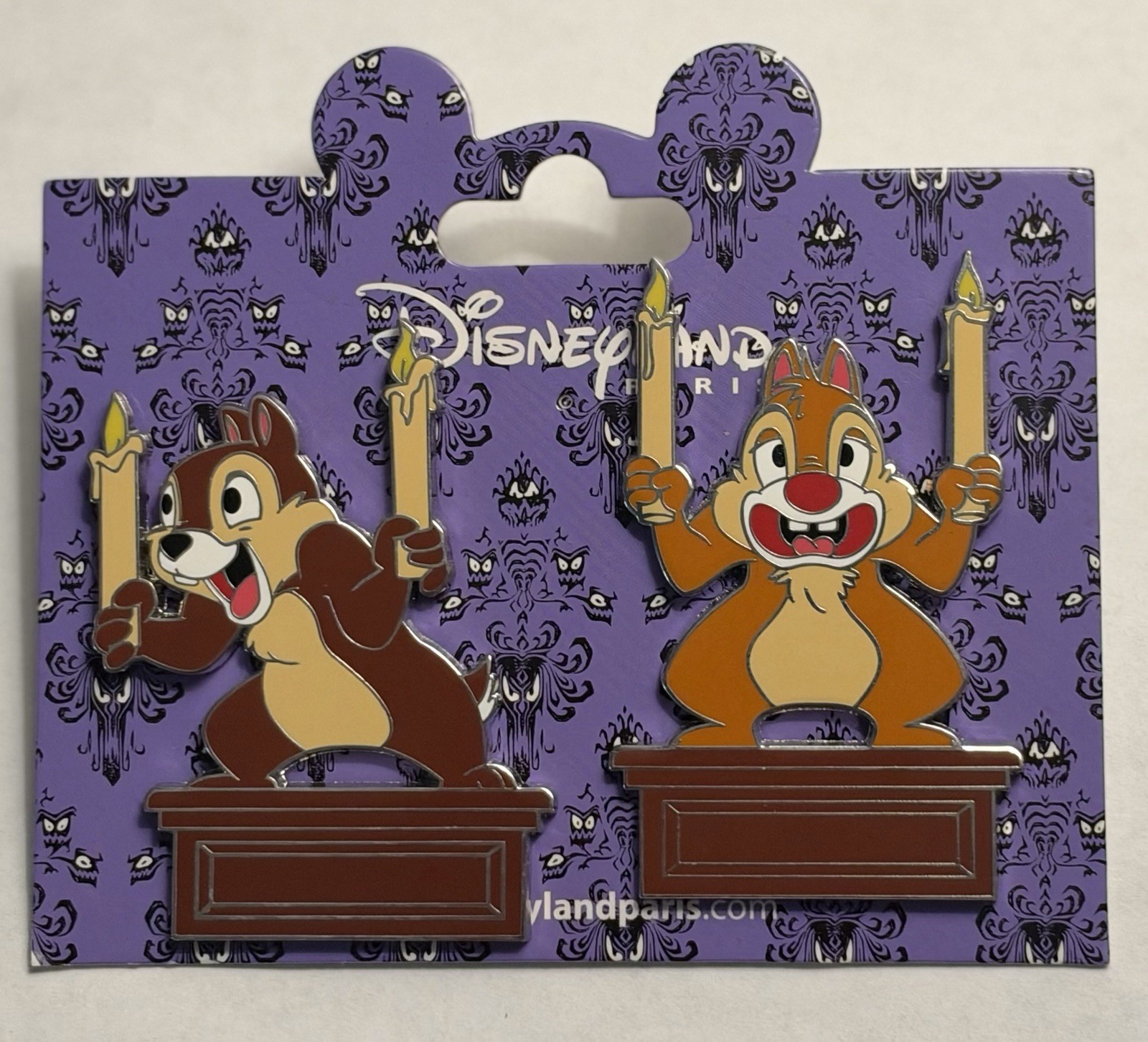 Disneyland Paris - Phantom Manor Haunted Mansion - Chip & Dale Candle 2 Pin Set