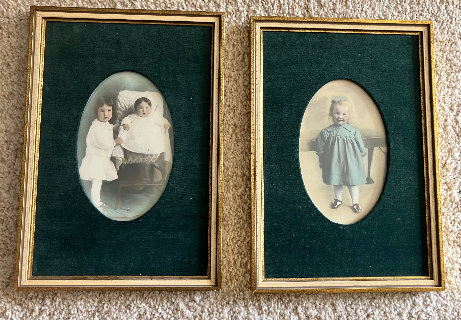 2 VTG Gold Wood-Like OVAL Photo Picture Frame Antique Photos Little Girls 2 VTG Gold Wood-Like OVAL Photo Picture Frame Antique Photos Little Girls