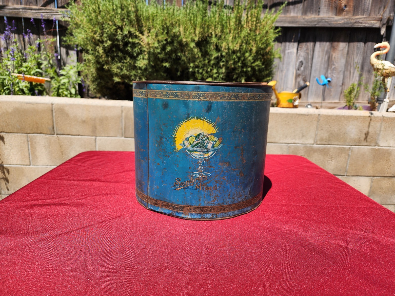 *Rare Vintage very large Sunbrite Mixed filled confections Blue lithograph tin