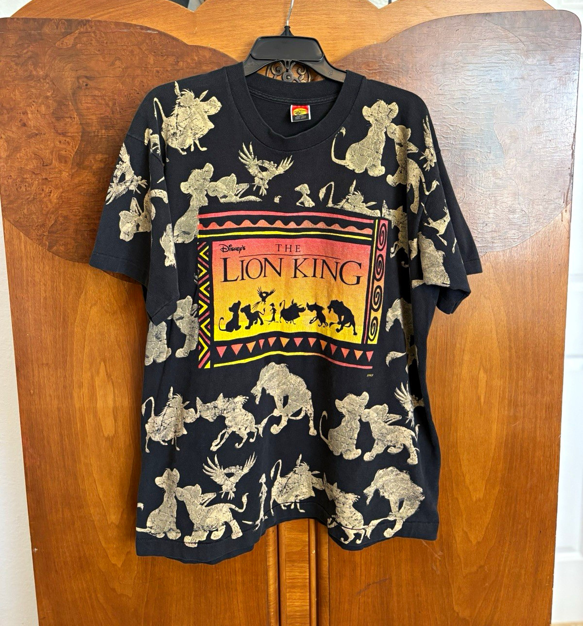 VTG 90’s Disney Lion King All-Over Print Black Graphic T-Shirt Adult
