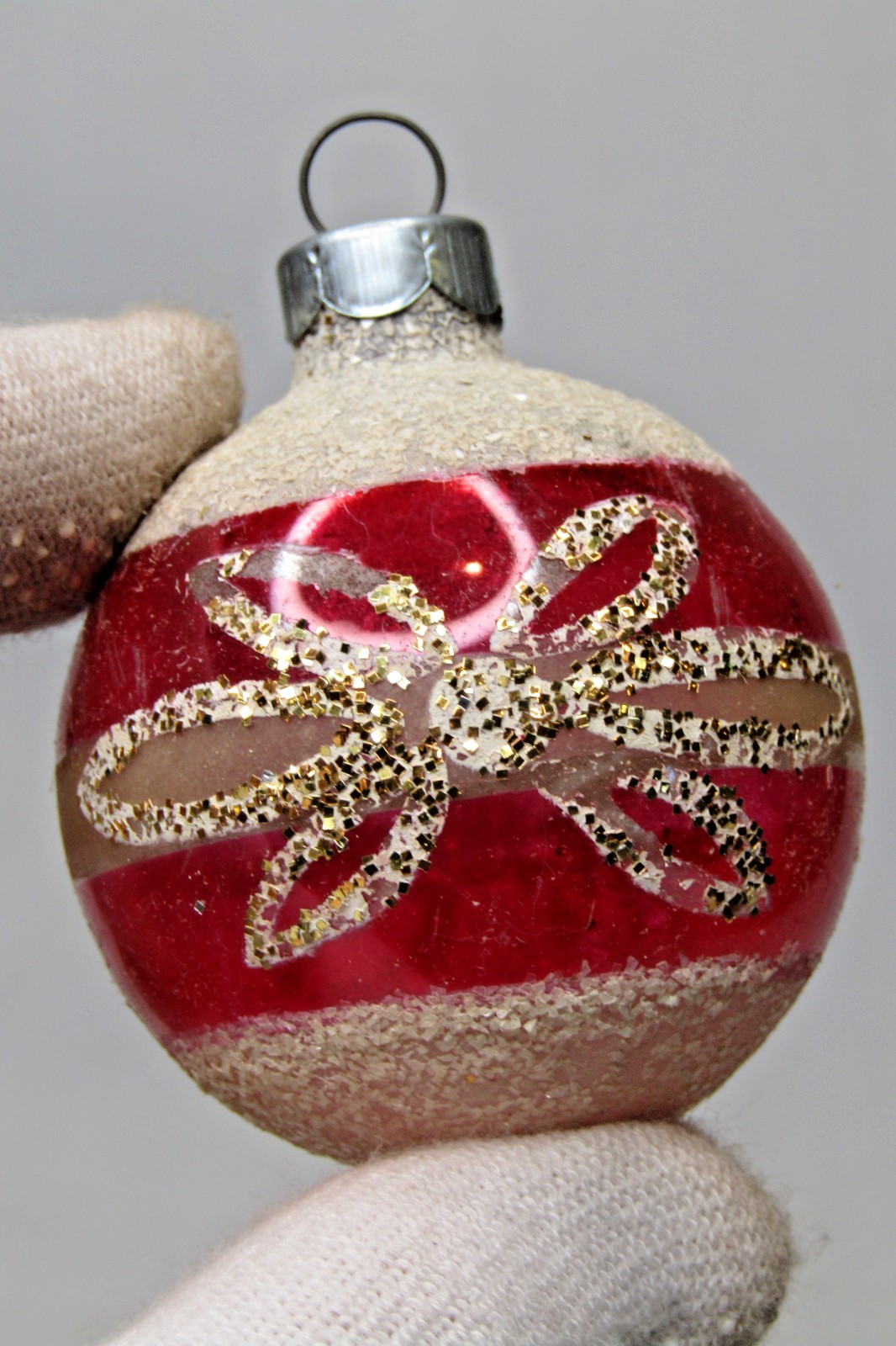 VTG Glass Stencil BOW Pictured Confetti Mica BALL Christmas Ornament Franke RED