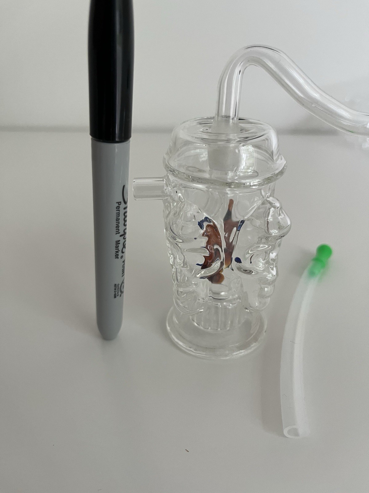 Small Clear Glass Skull Hookah Water Pipe with Hose for Smoking