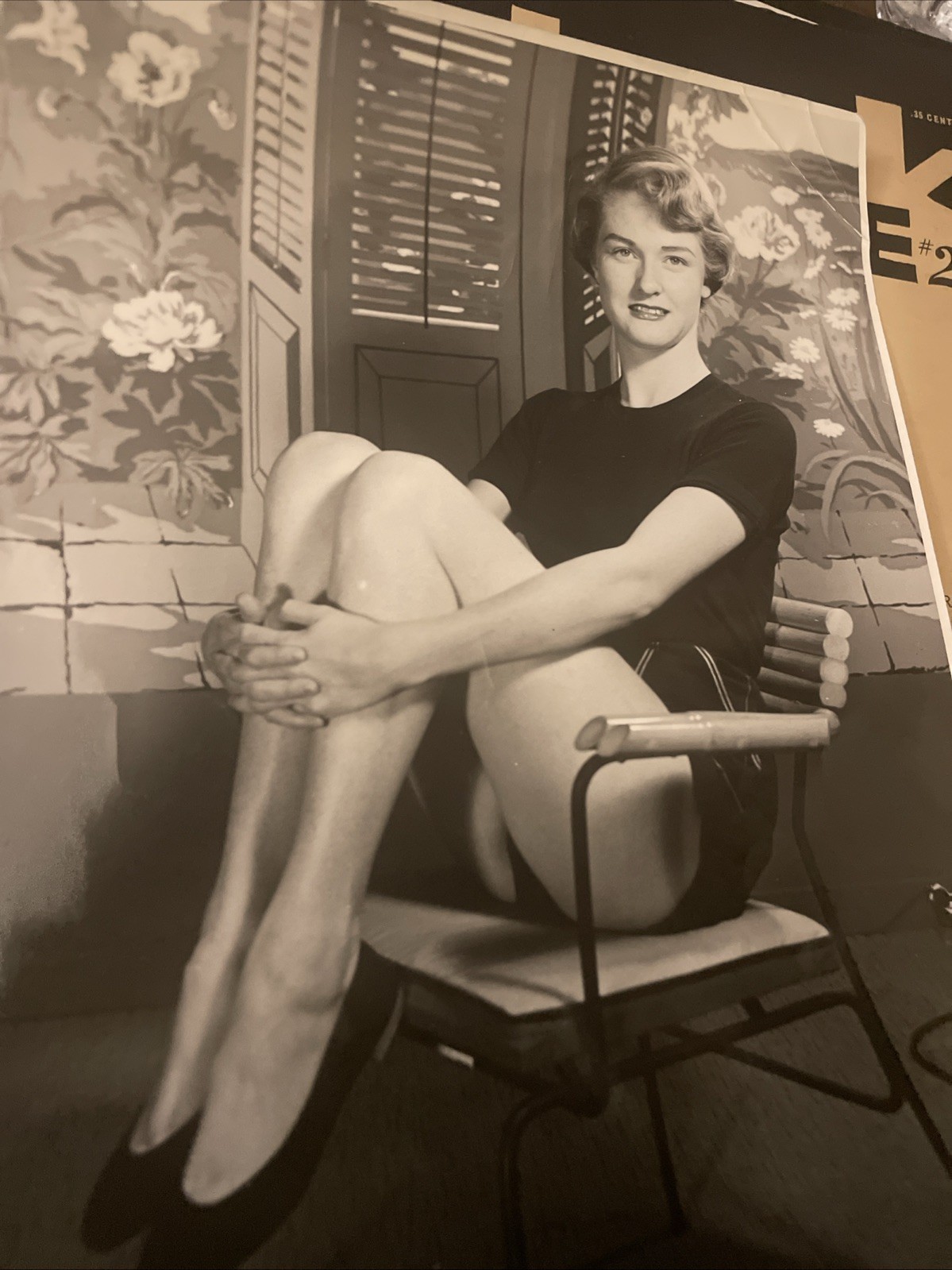 VINTAGE BLACK AND WHITE PHOTO MODEL PIN-UP 1952 RARE