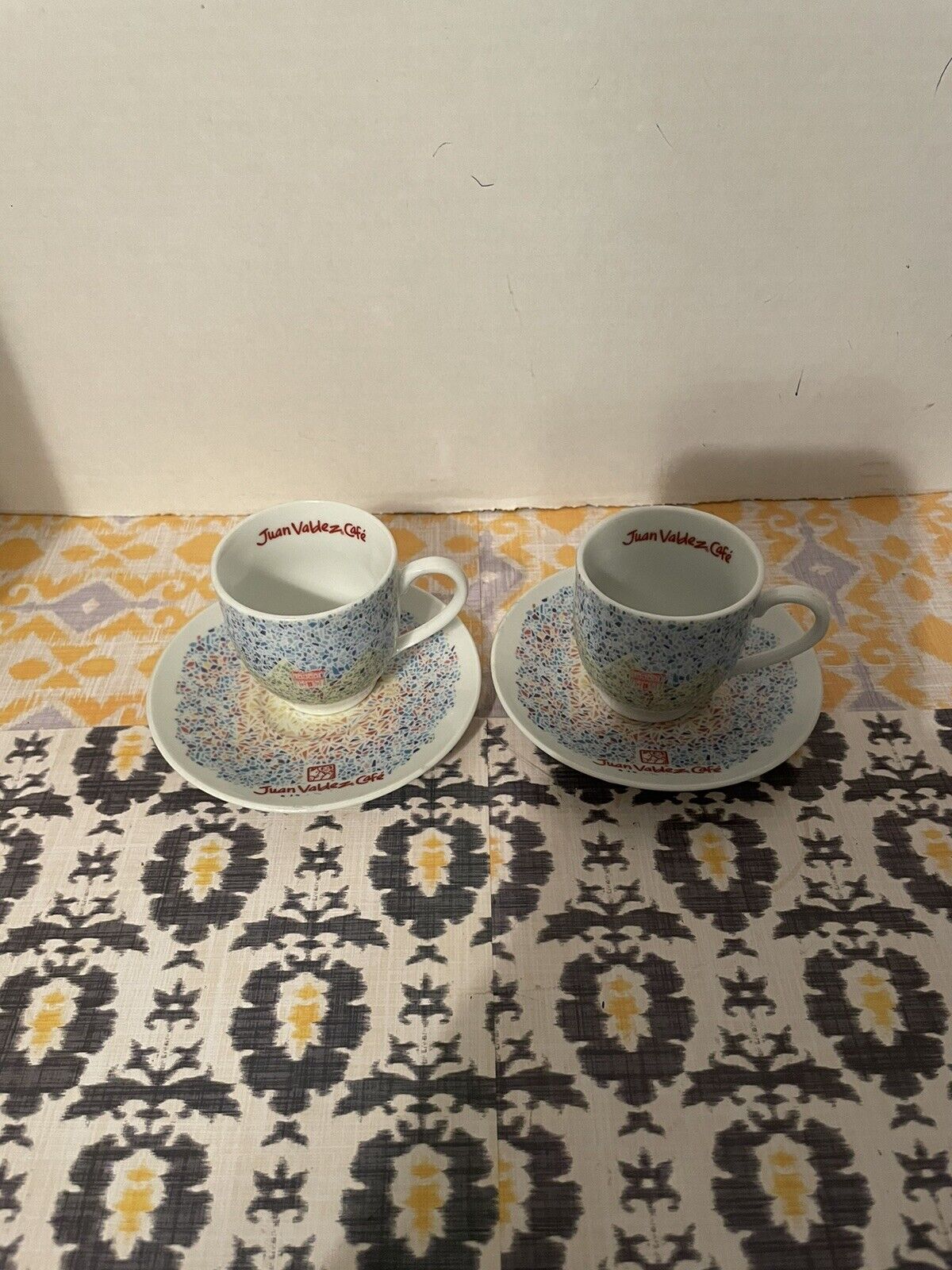 Juan Valdez Cafe set of 2 demi cups and saucers confetti pattern