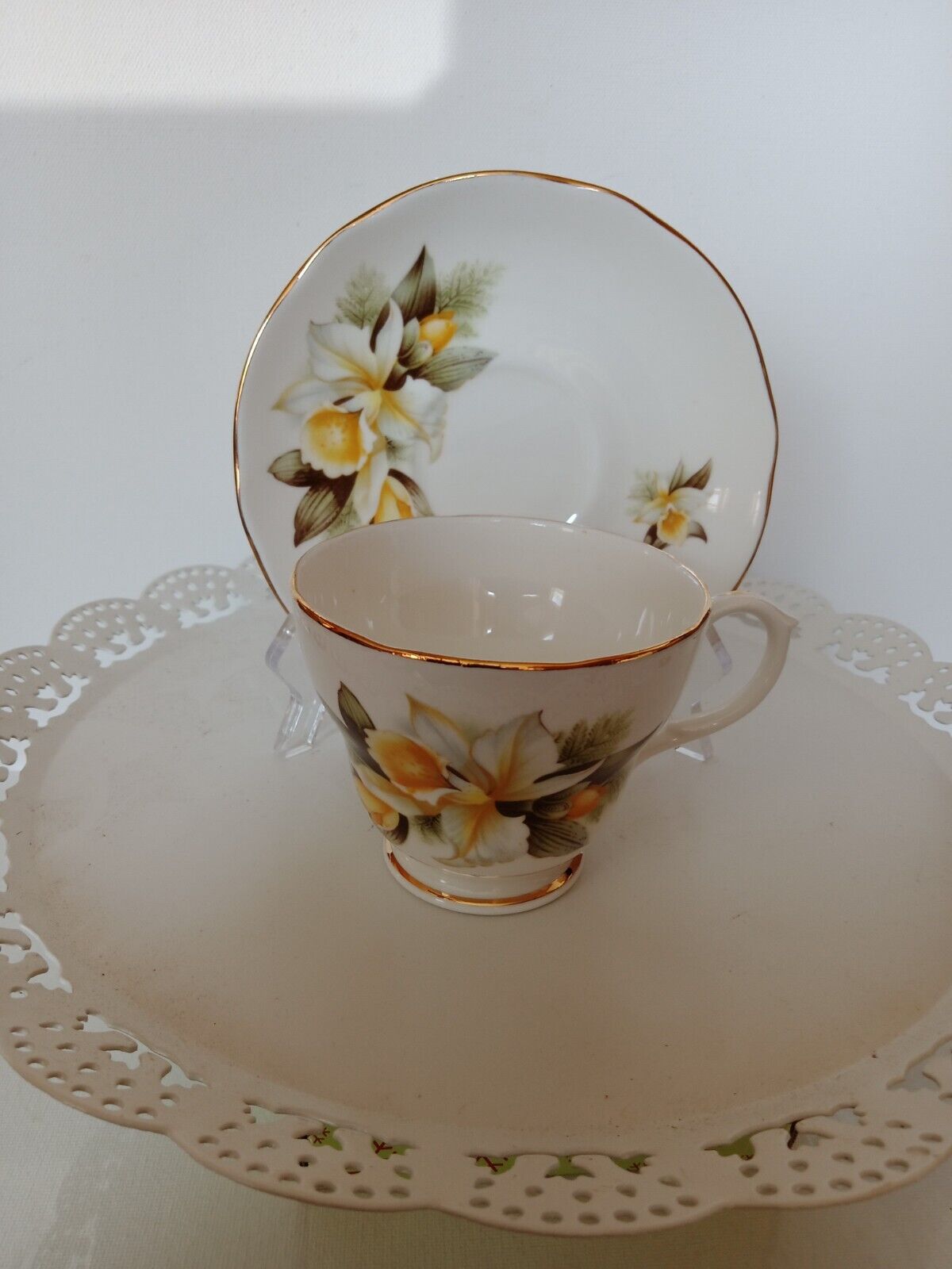 Vintage Duchess White & Yellow Orchid Tea Cup & Saucer Fine Bone China