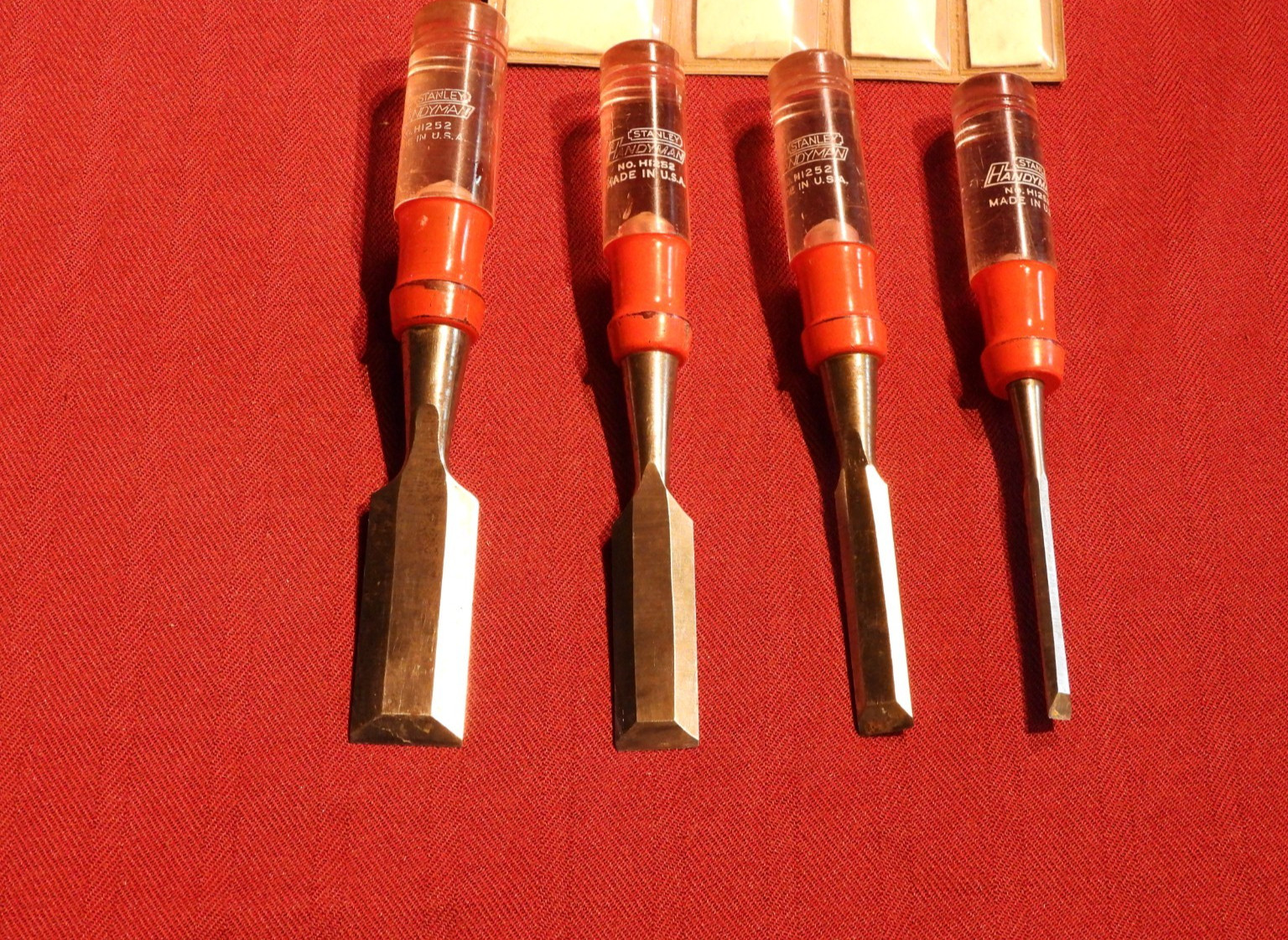 Vintage Stanley Handyman 4 Piece Chsiel Set No. H 1252 R ~ MADE USA Pouch Good