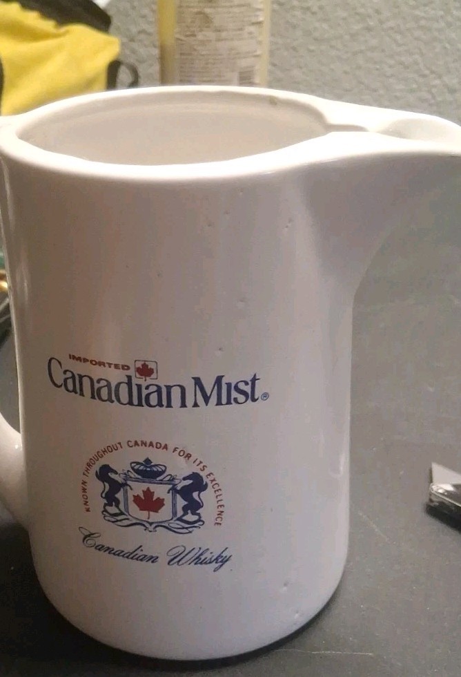 Vintage Canadian Mist Canadian Whisky Pub Jug Water Pitcher Vintage Canadian Mist Canadian Whisky Pub Jug Water Pitcher