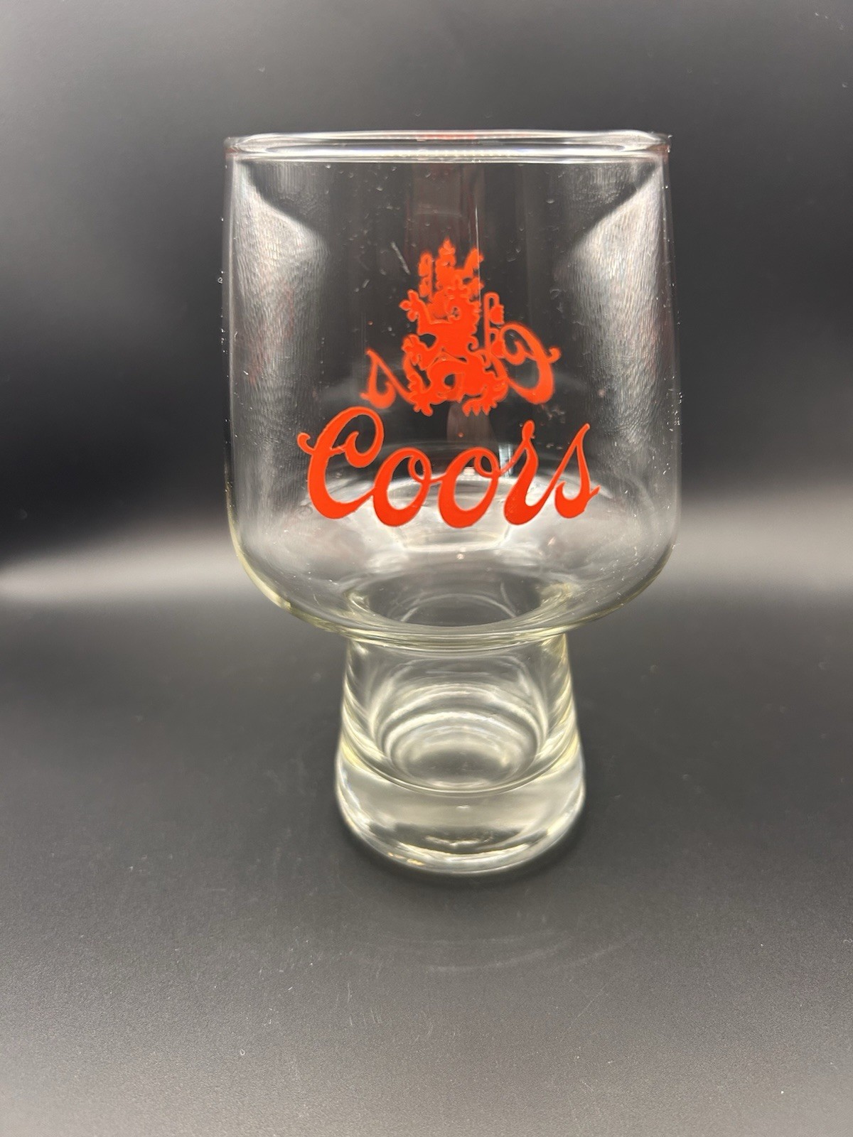 Vintage Coors Banquet Beer Glass Red Script Logo Lion Crest Footed Goblet