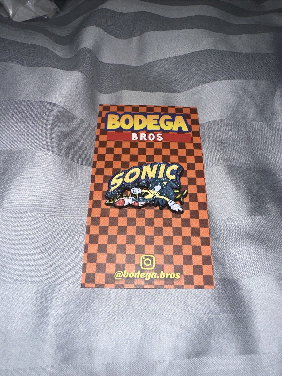Bodega Bros Pin / Sliding Sonic Pin