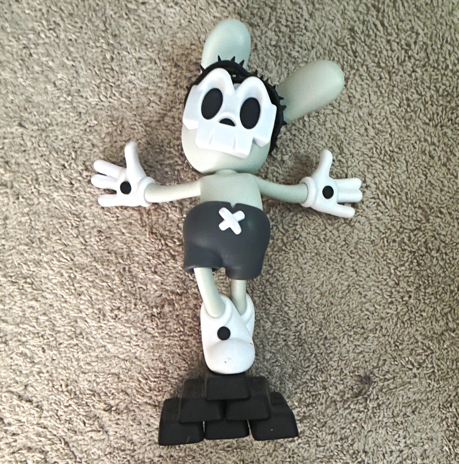 Superplastic Janky Gray/Black/White Matte Plastic Figurine 12in w/ Box