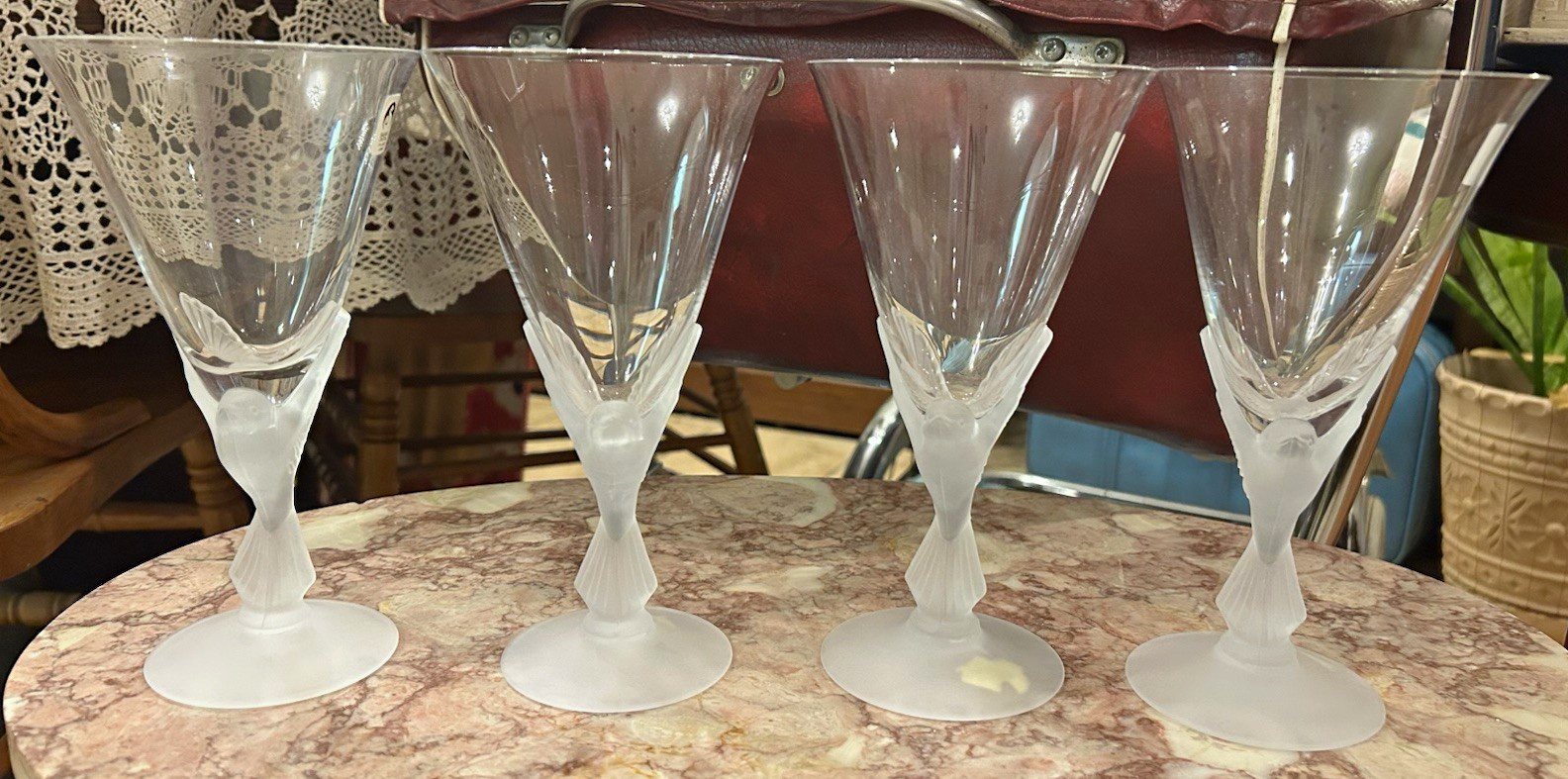 Sasaki Crystal Set of 4 Stemmed Wine Glasses Clear/White Dove Decor Japan