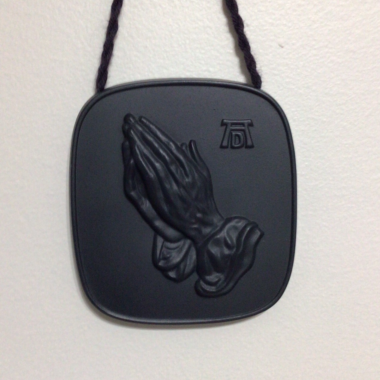 Albrecht Durer Praying Hands Metal Wall Plaque Vintage