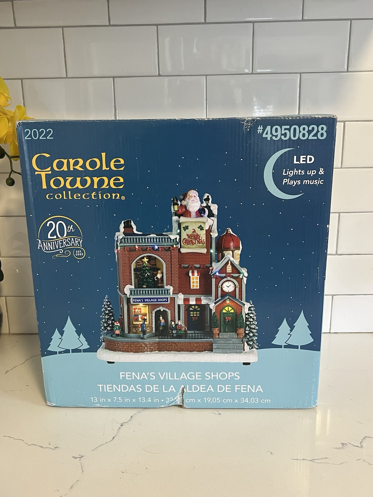 Carole Towne Christmas Shopping Santa Animated LED Musical Fena\'s Village Shops