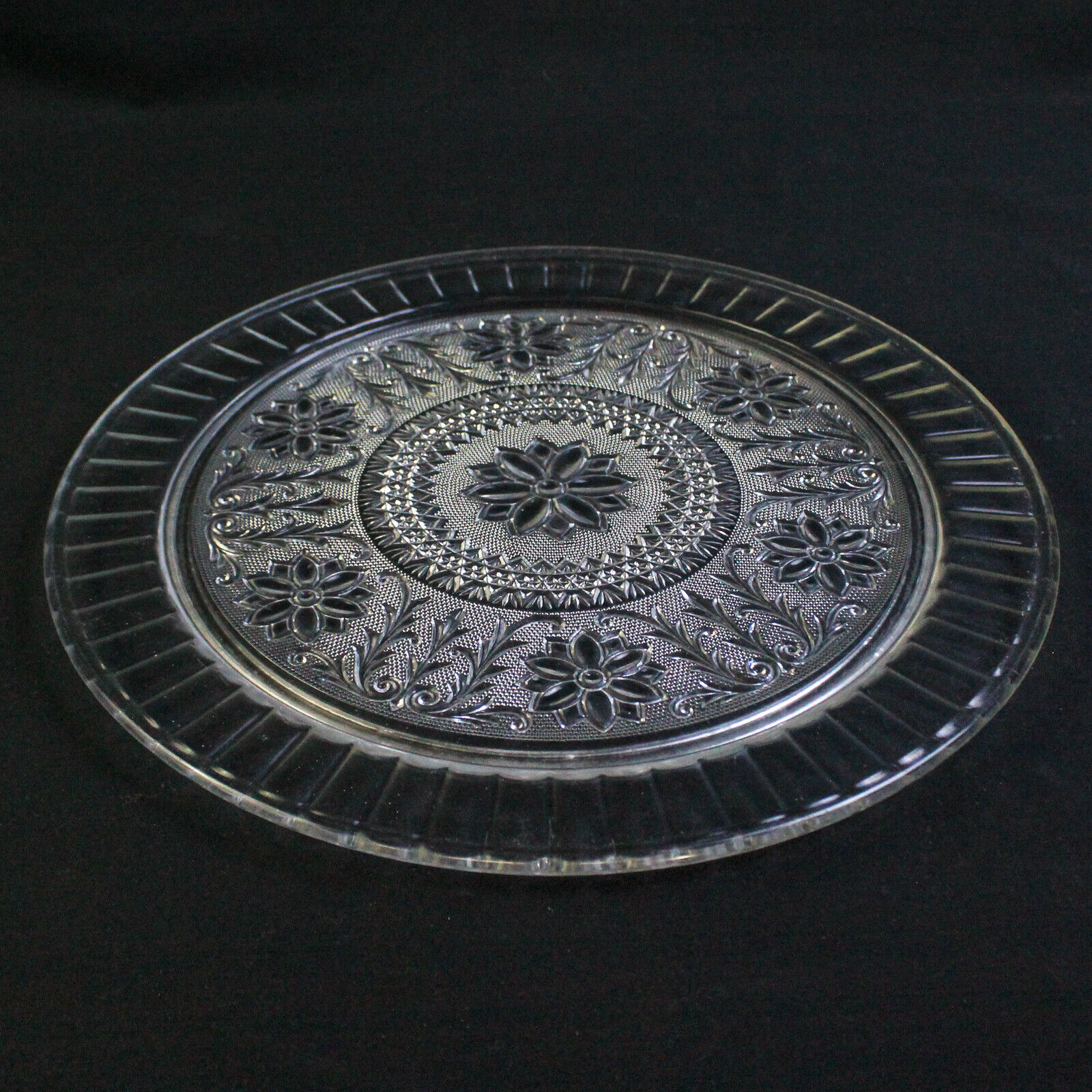 Vintage Tiara Sandwich Clear Glass Cake Plate 13in Ribbed Floral Home Decor