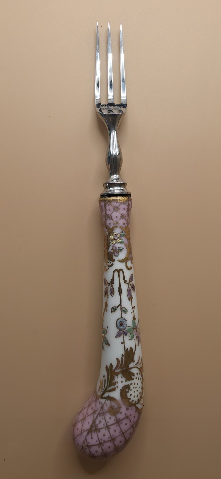 Vtg Wm. Adams. 