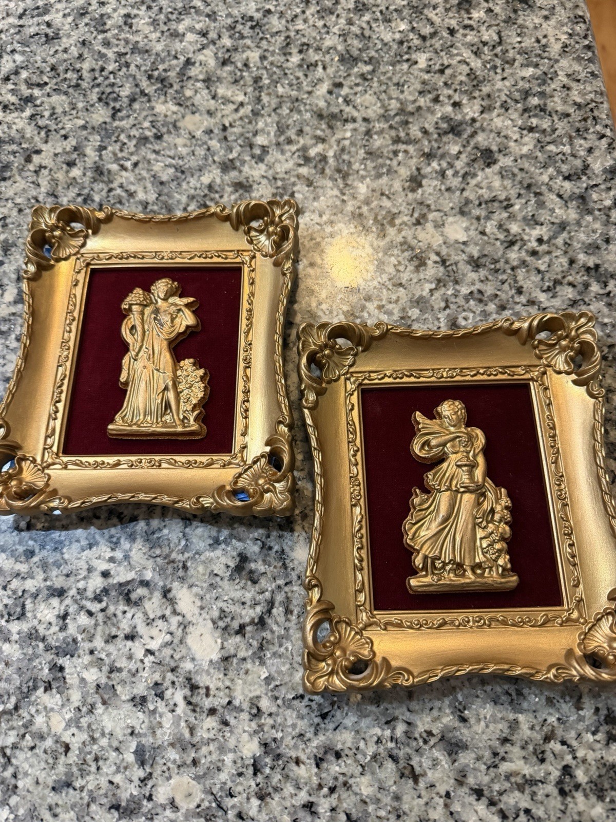 Vtg 3D Grecian Style Hollywood Regency Plaques On Velvet X2 Turner Mfg