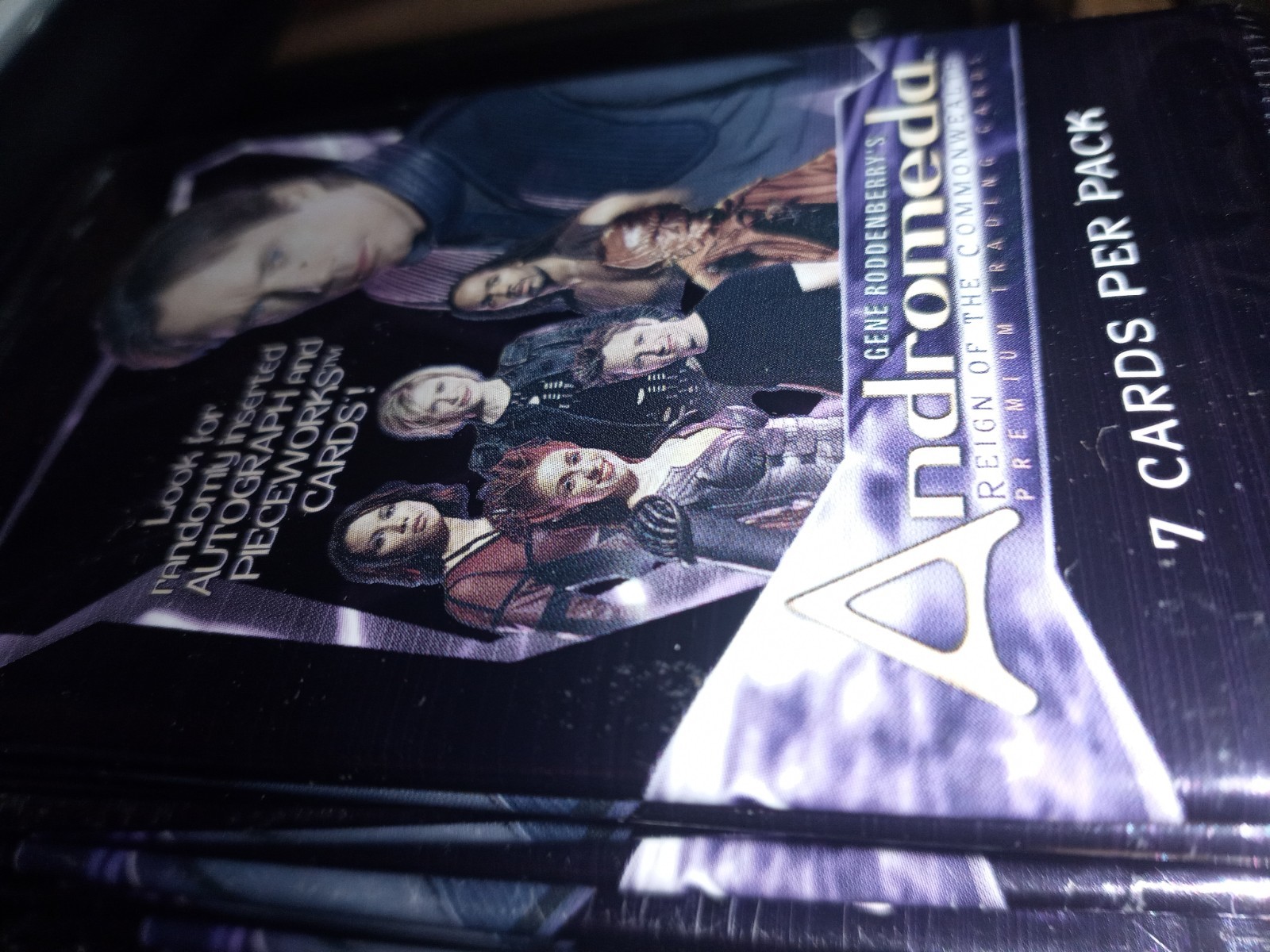 Andromeda: Reign of the Commonwealth Trading Cards - 14 Sealed Packs (2004)