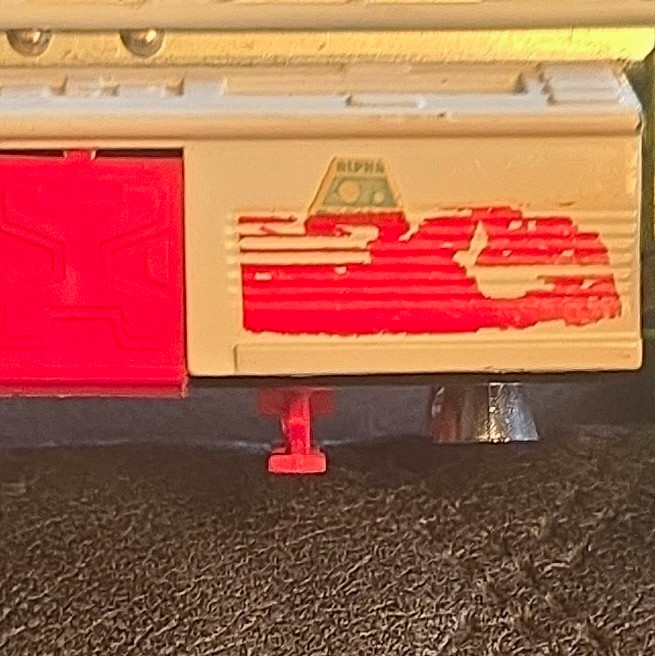 Vintage 1975 Dinky Toys 359 Space 1999 Eagle Transporter Diecast Green Pod