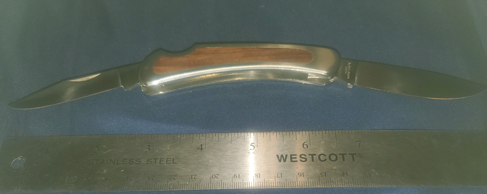 VINTAGE KERSHAW (KAI CUTLERY) FOLDING KNIVES