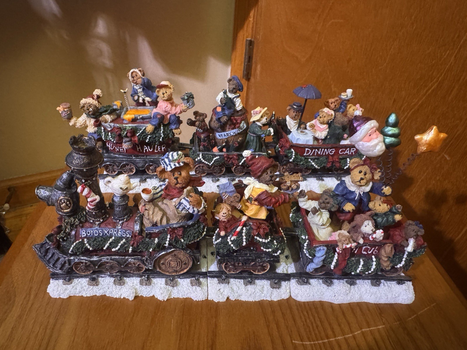 Danbury Mint Boyds Bears Christmas Party Flyer Train 6 Piece Set Complete EUC