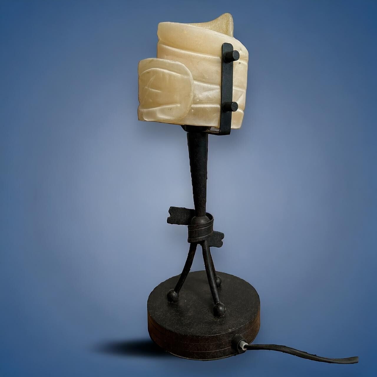 Vintage Art Deco Style Table Lamp