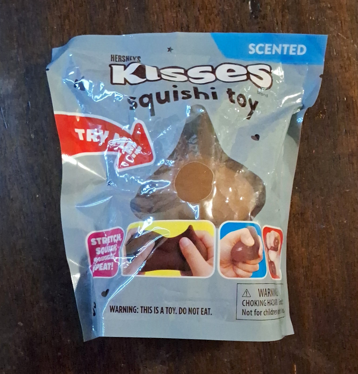 Hershey's Kisses Scented Squishi Toy Candy & Nuts Theme, Silver/Blue/Red/Brown