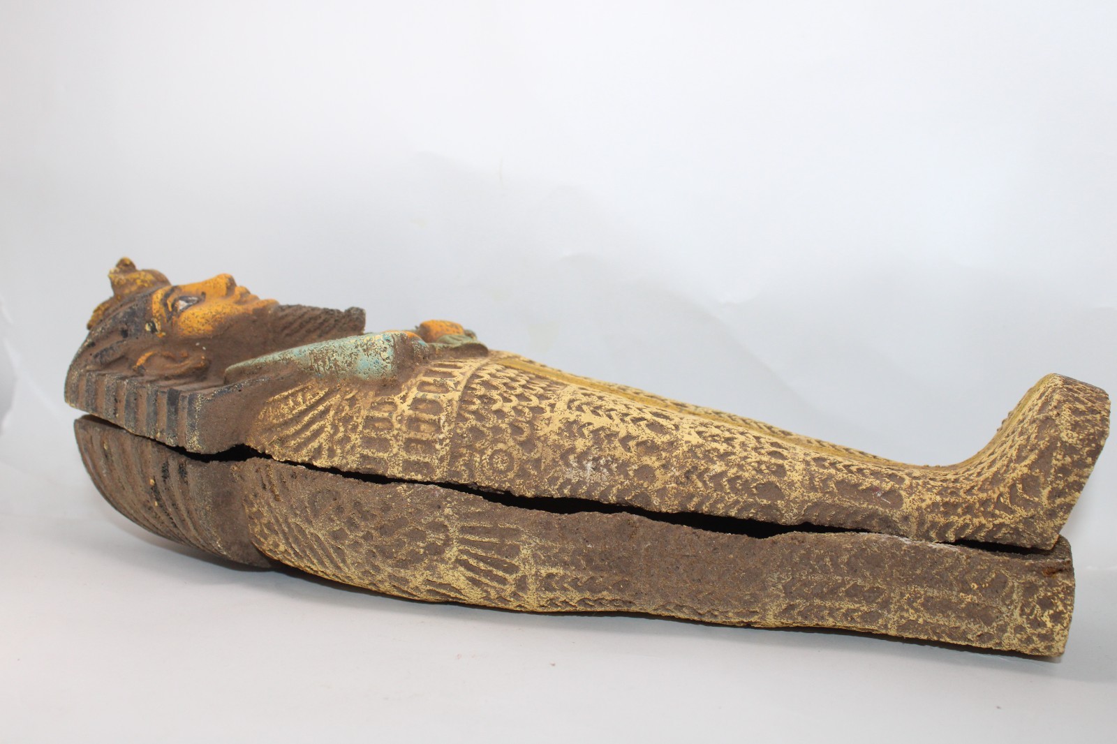 Ancient Egyptian Antiquities Pharaoh King Tut Sarcophagus with Mummy Statue
