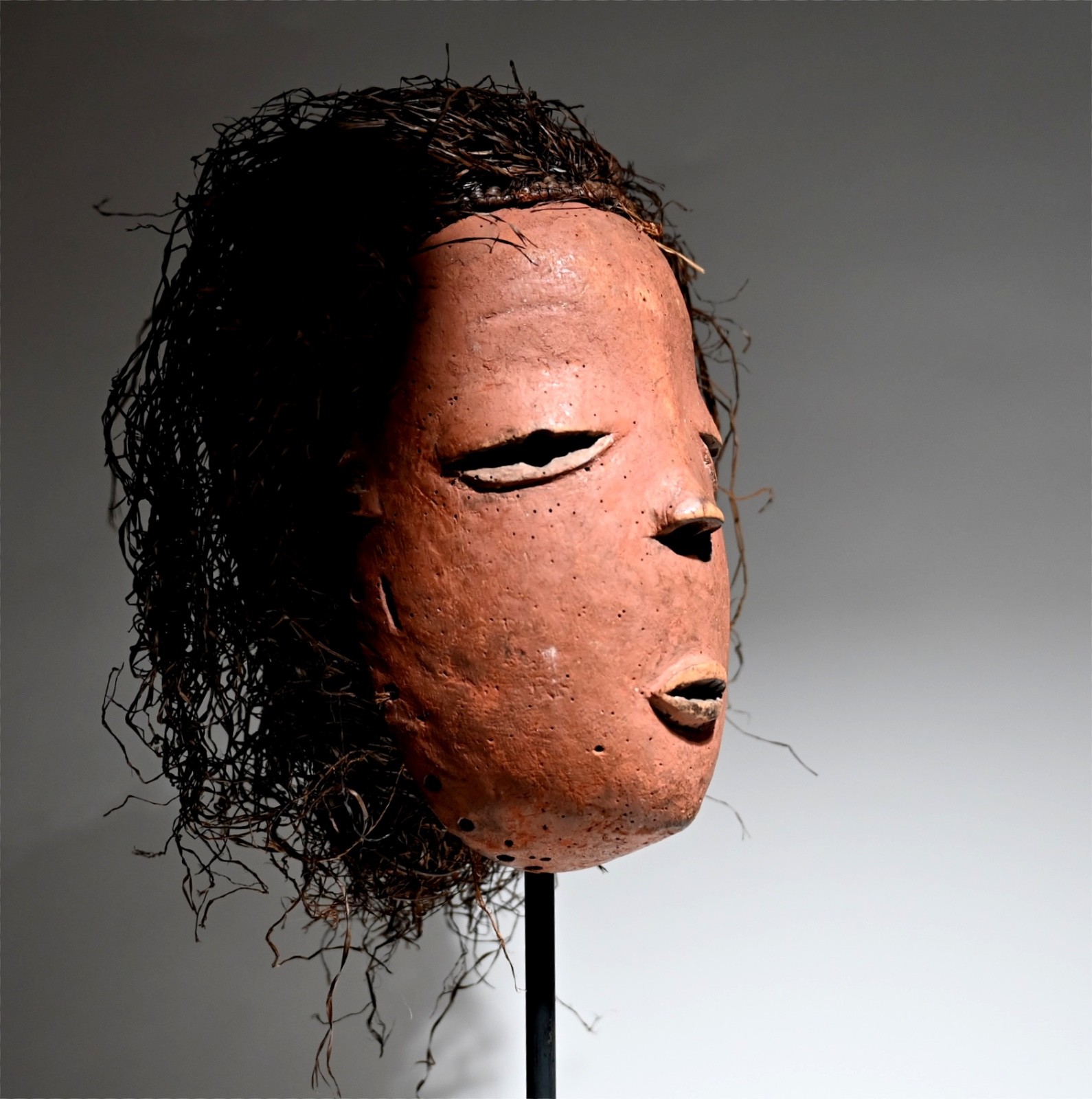 rare antique ritual PENDE mask Congo tribal art ancestor shamanism cult object