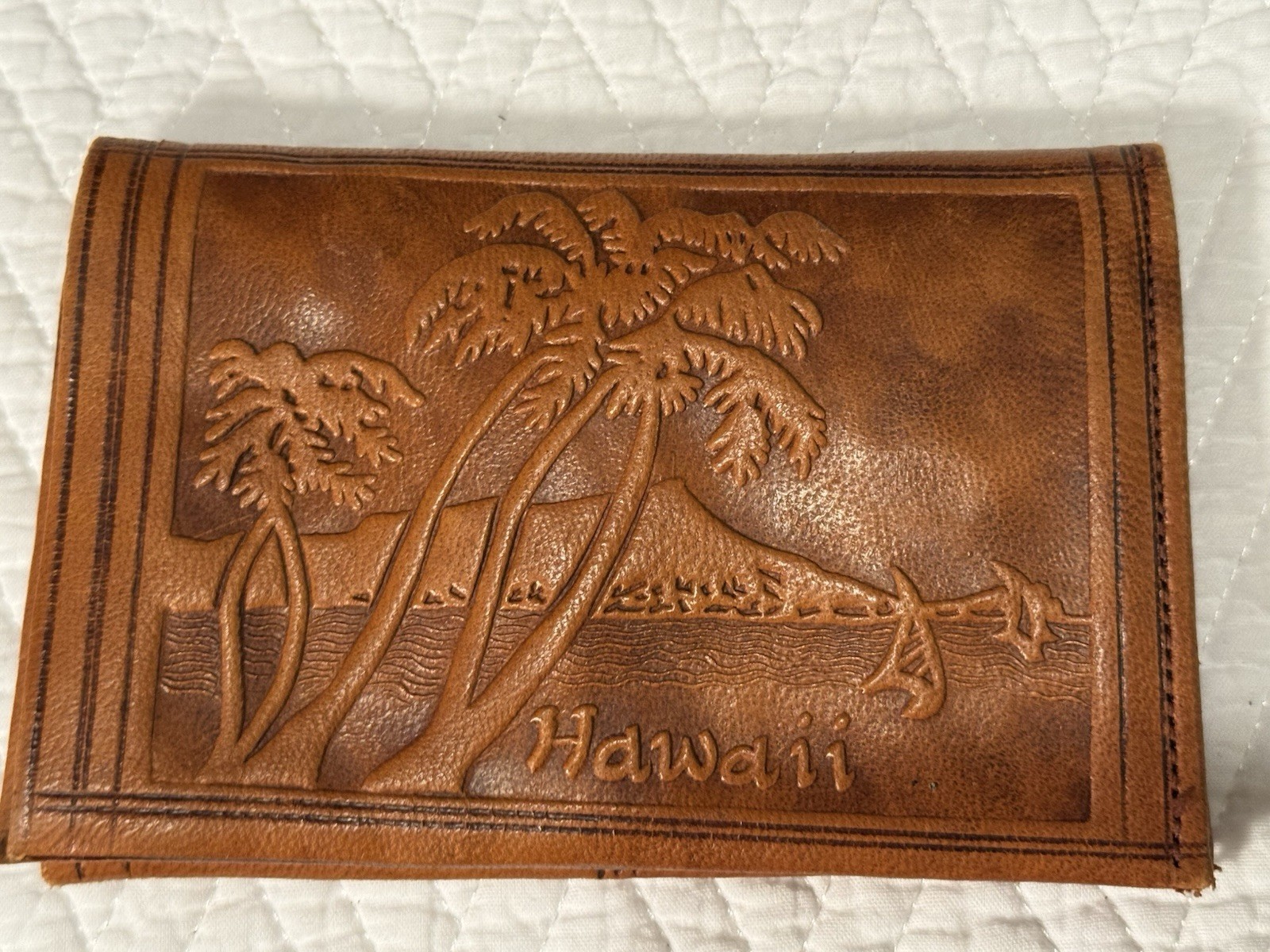 Mid-Century Hand-Tooled Leather Souvenir Wallet Hawaiian Island Motiff -Morocco