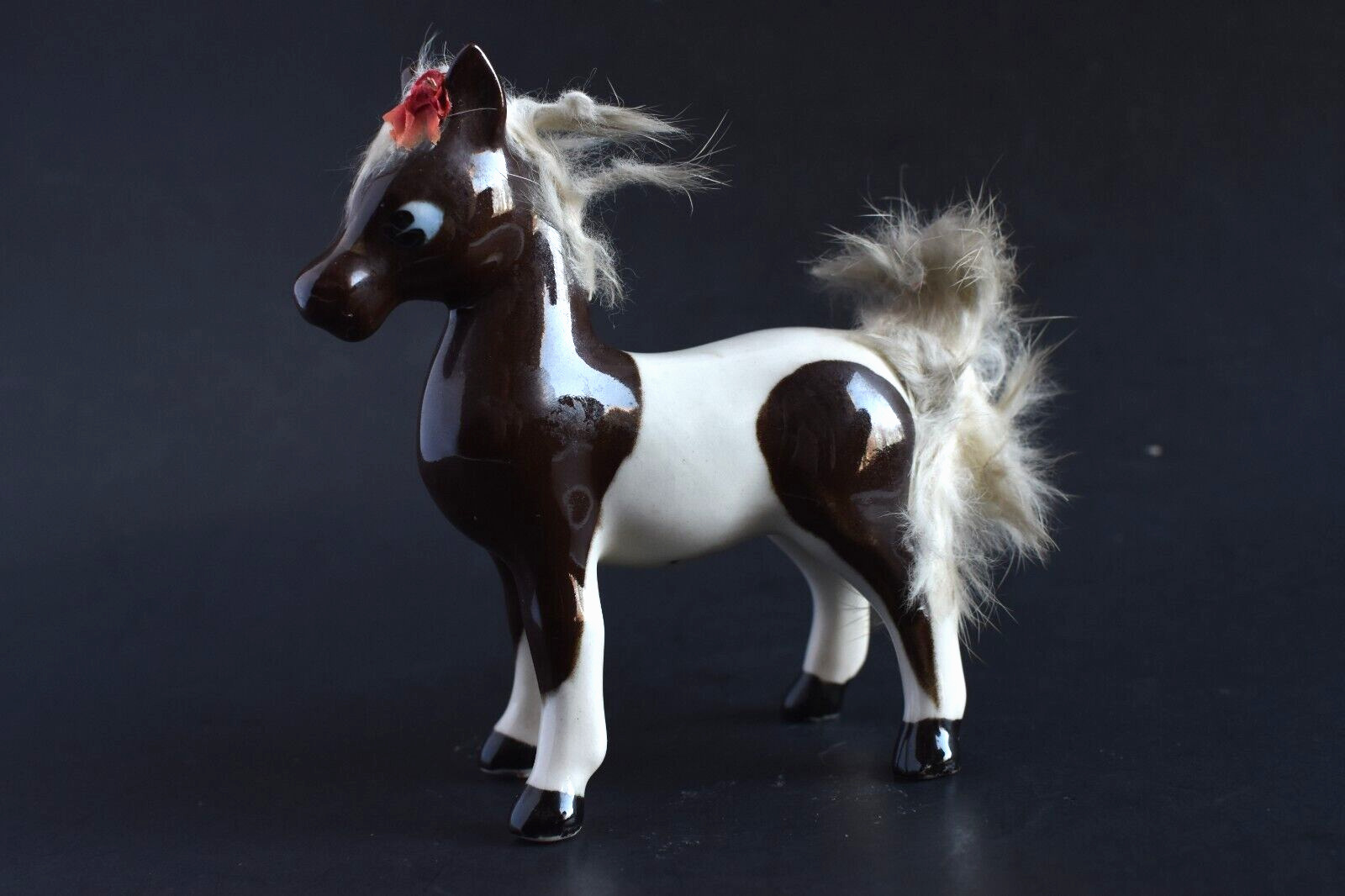 VTG Ceramic Brown & White Pony 4.7\