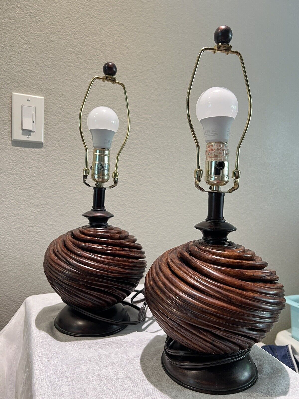 Vintage Pair of Beautiful Solid Wood Spiral Turned Table Lamps