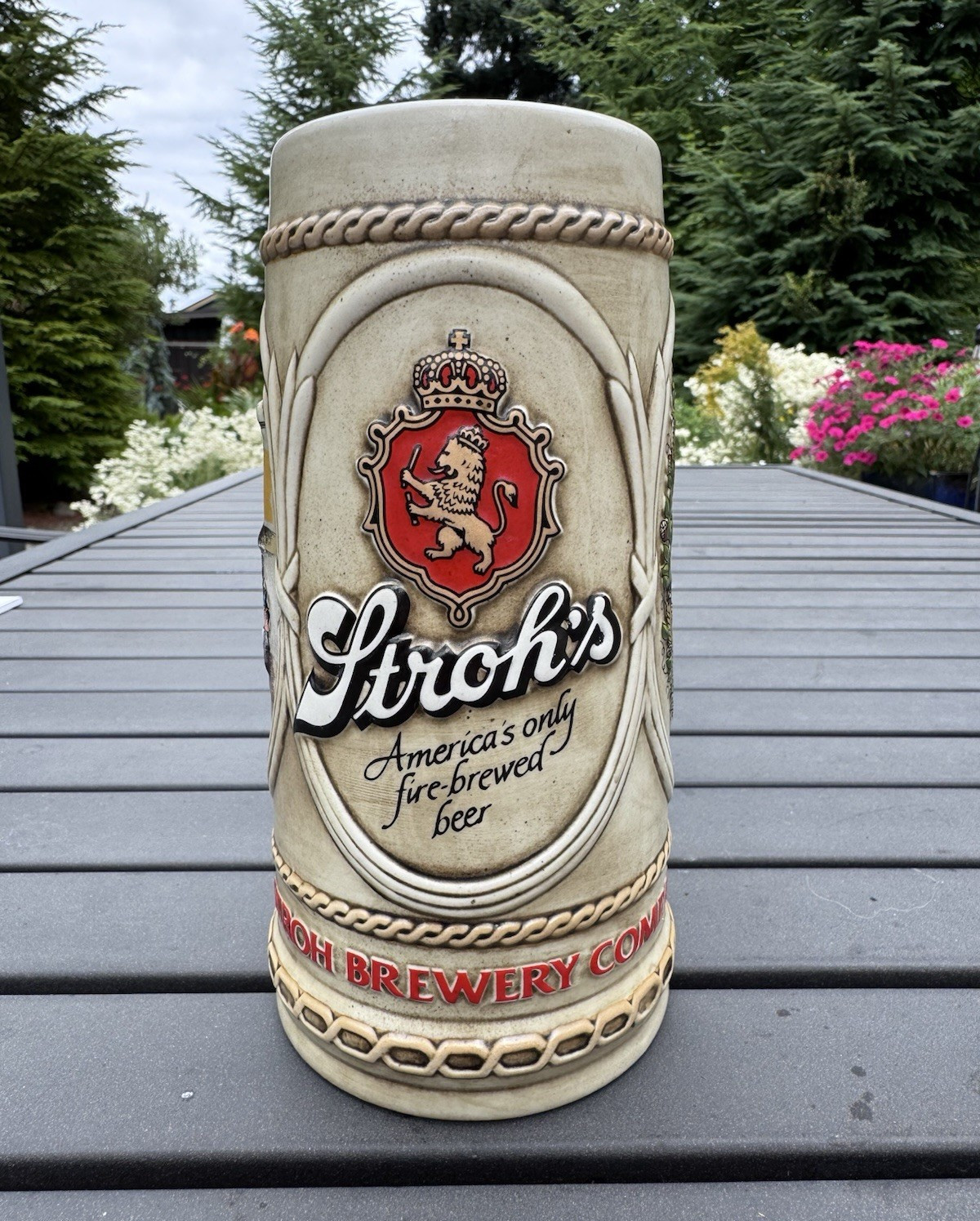 Stroh\'s Brewery 1975 200 Anniversary Beer Stein Mug Beer Breweriana s# 99847 Stroh\'s Brewery 1975 200 Anniversary Beer Stein Mug Beer Breweriana s# 99847