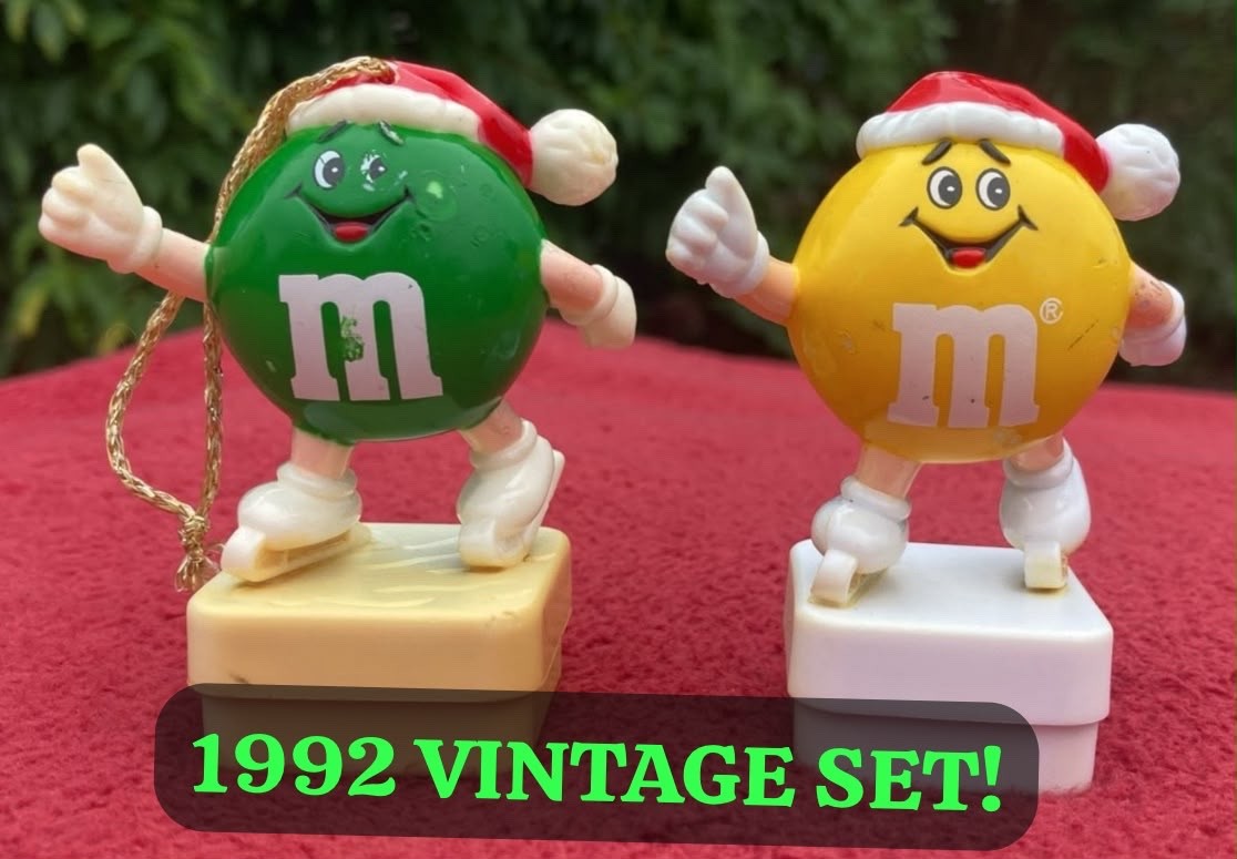 M&M Mars Christmas Pendant Figures Lot YELLOW & GREEN Skates 1992 Vintage