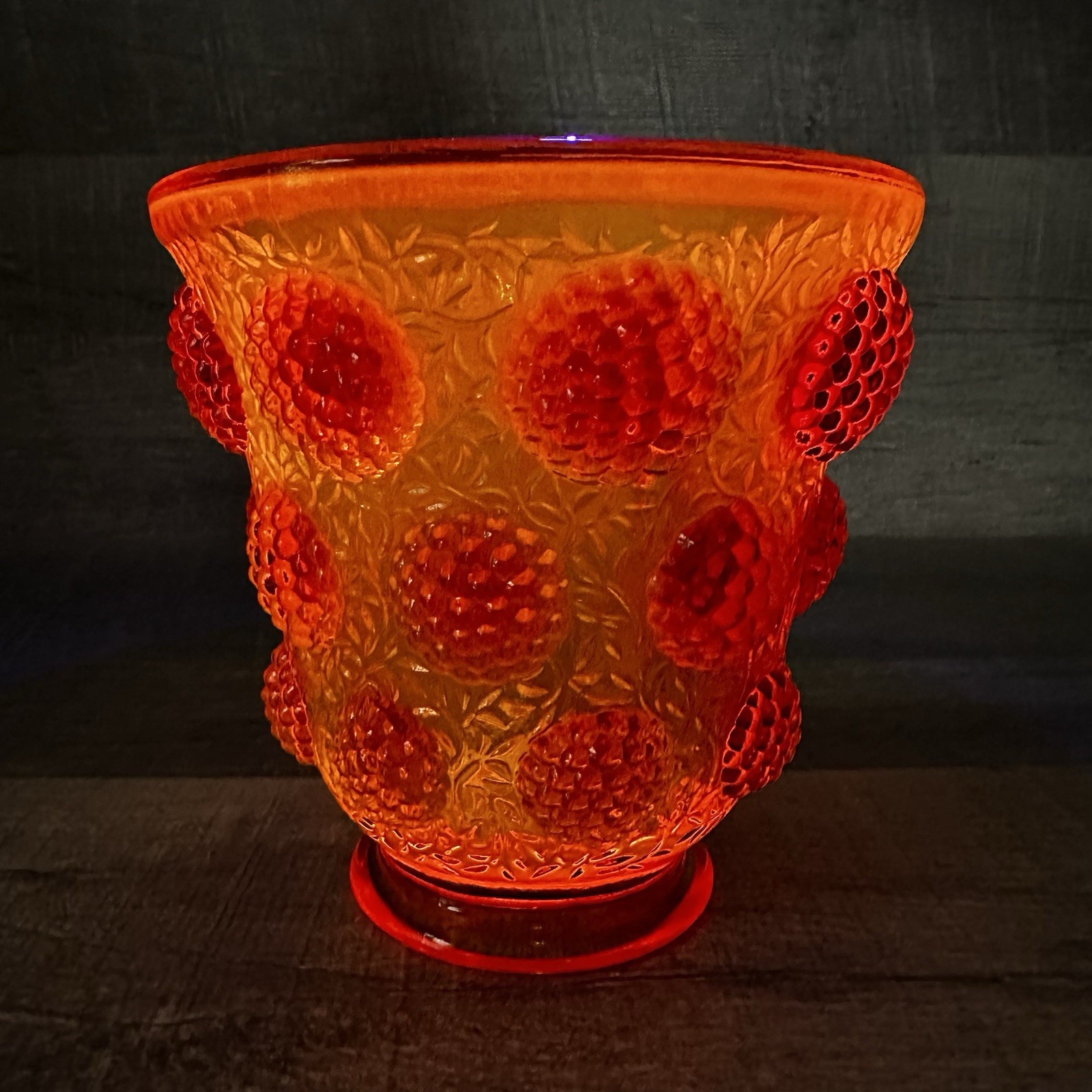 Verlys France Les Cabochons Raspberry Amberina Art Glass Vase Vintage French
