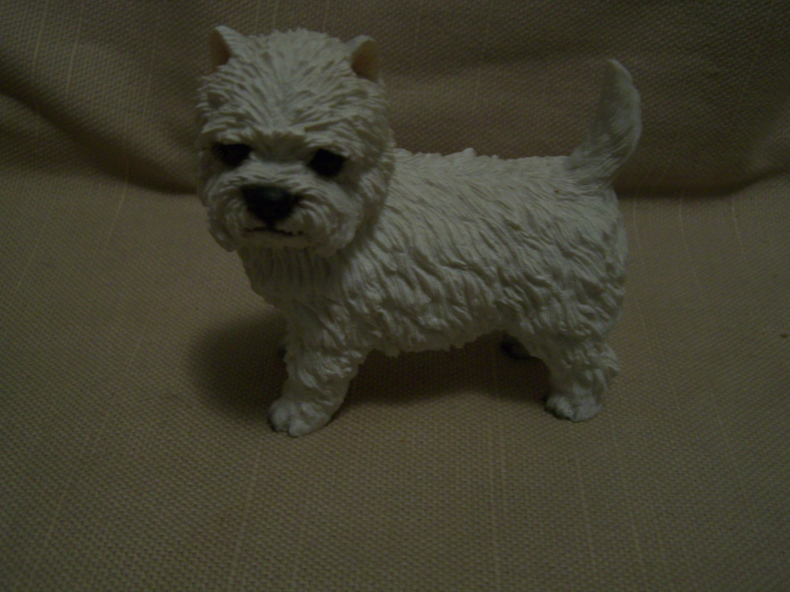 Vtg West Highland Terrier Dog White Porcelain or ceramic 3x4 inch  Figurine