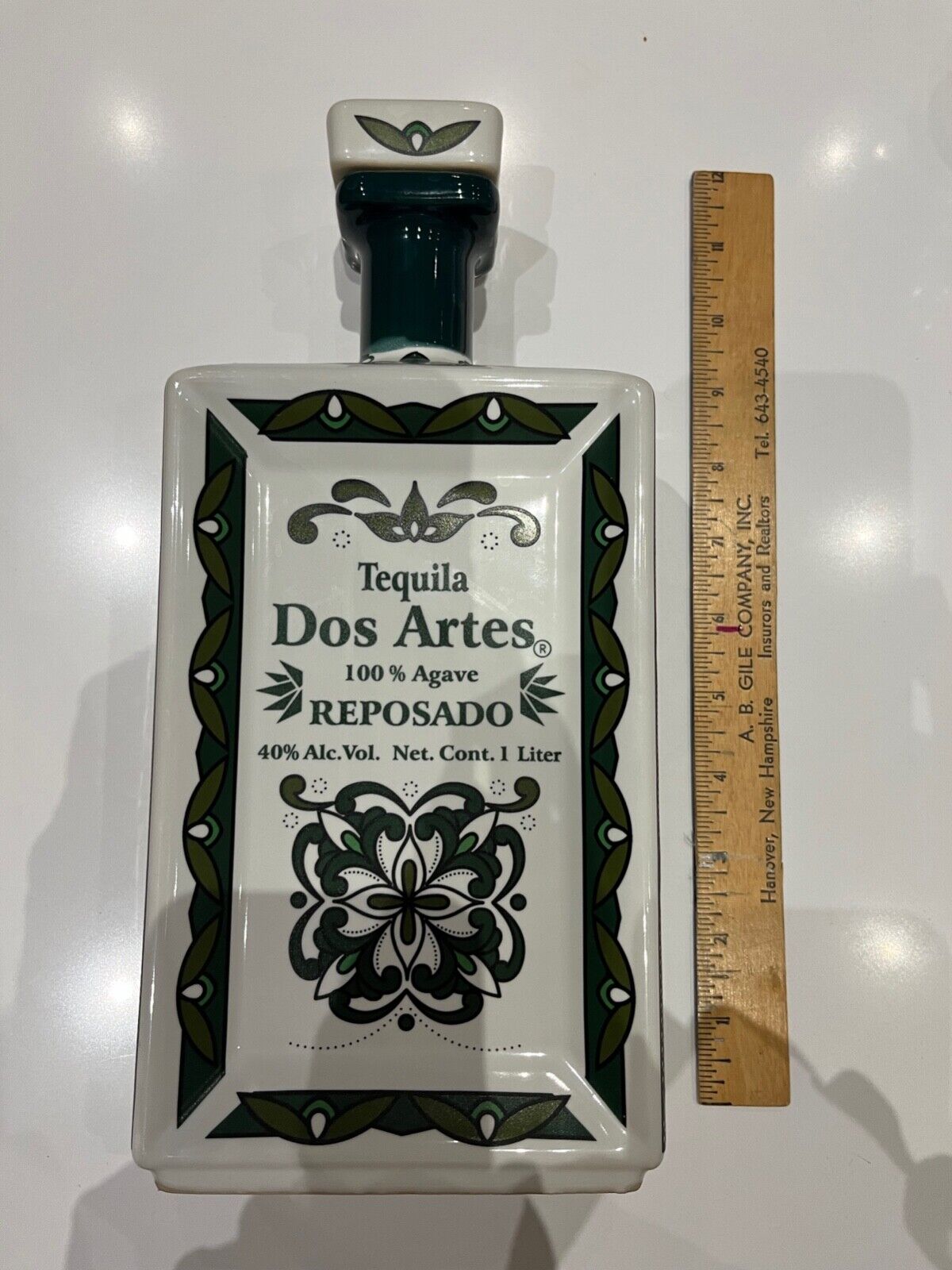 RARE GREEN Tequila Dos Artes Reposado Agave Ceramic Empty Bottle