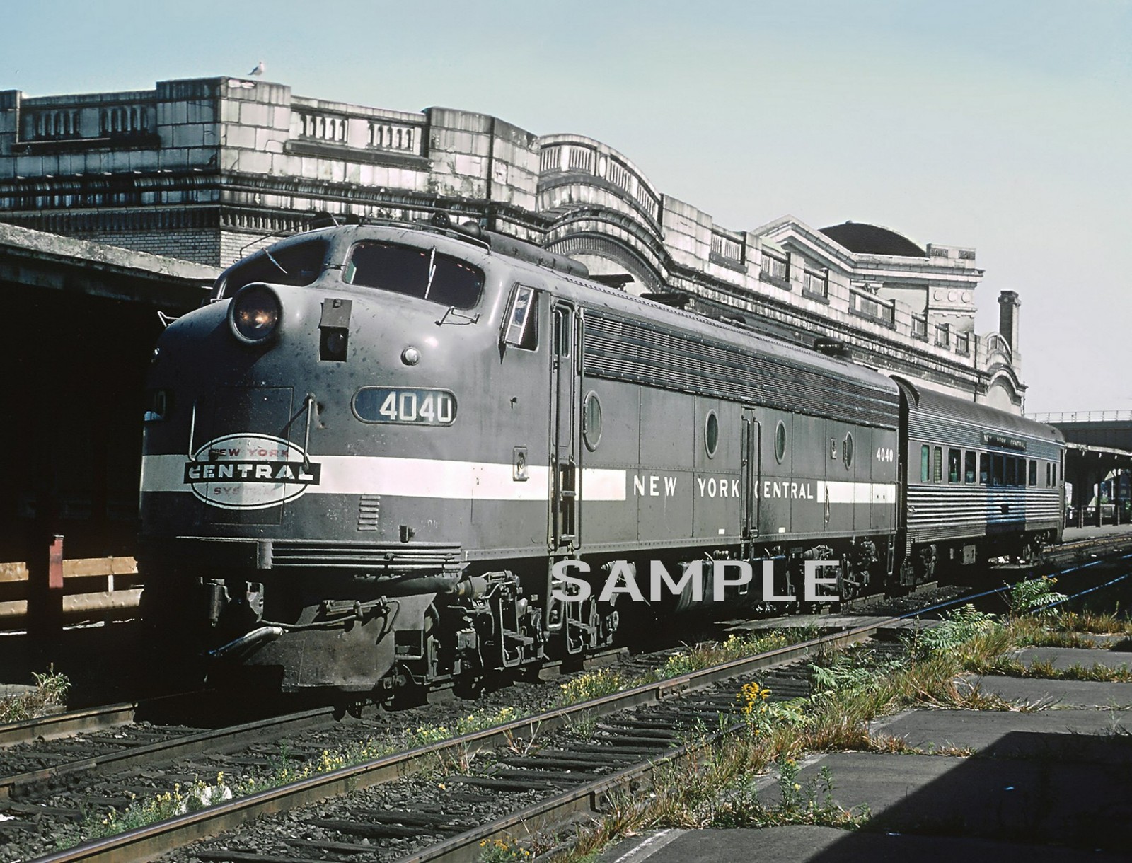 1968 NEW YORK CENTRAL 405 at Worcester 8.5 X 11 PHOTO 1968 NEW YORK CENTRAL 405 at Worcester 8.5 X 11 PHOTO