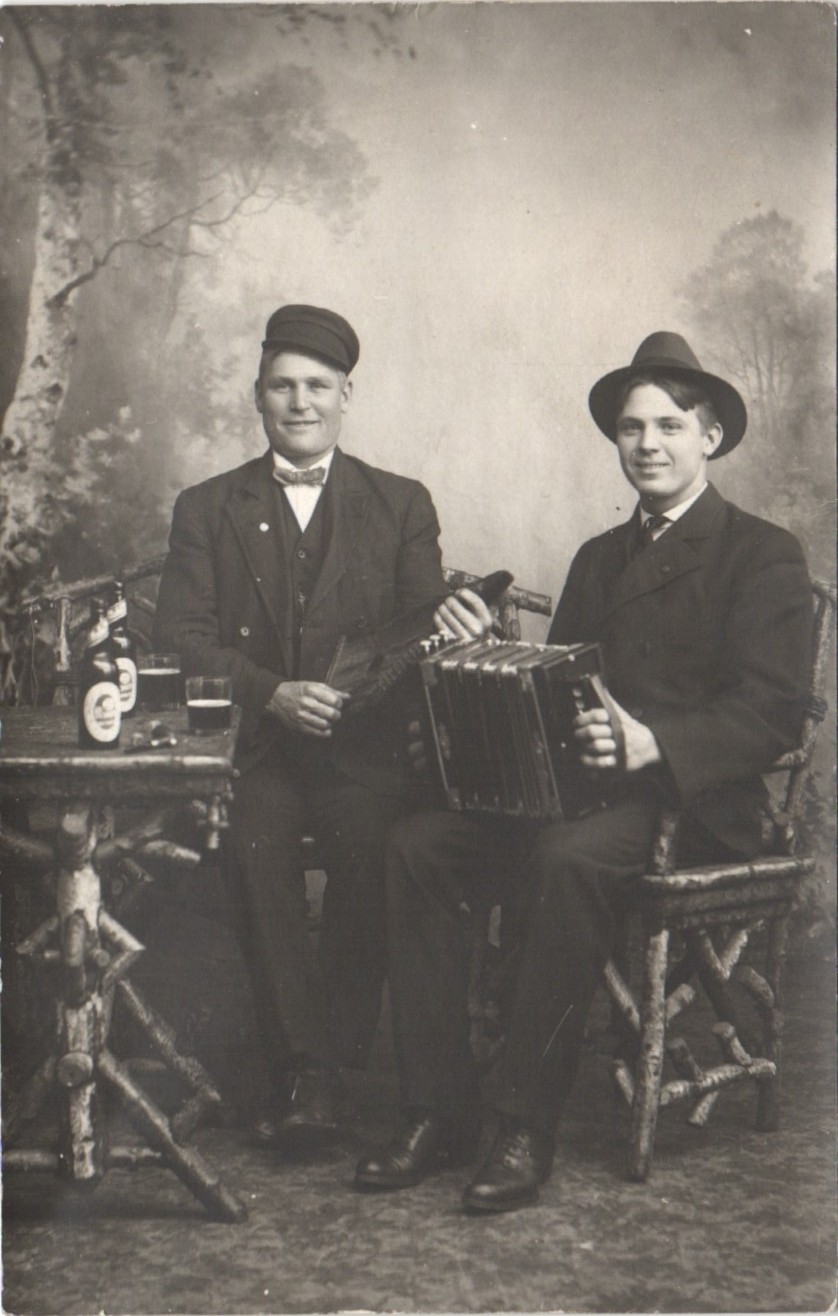 BEER DRINKING MEN & ACCORDION c1910 real photo postcard rppc fun portrait music
