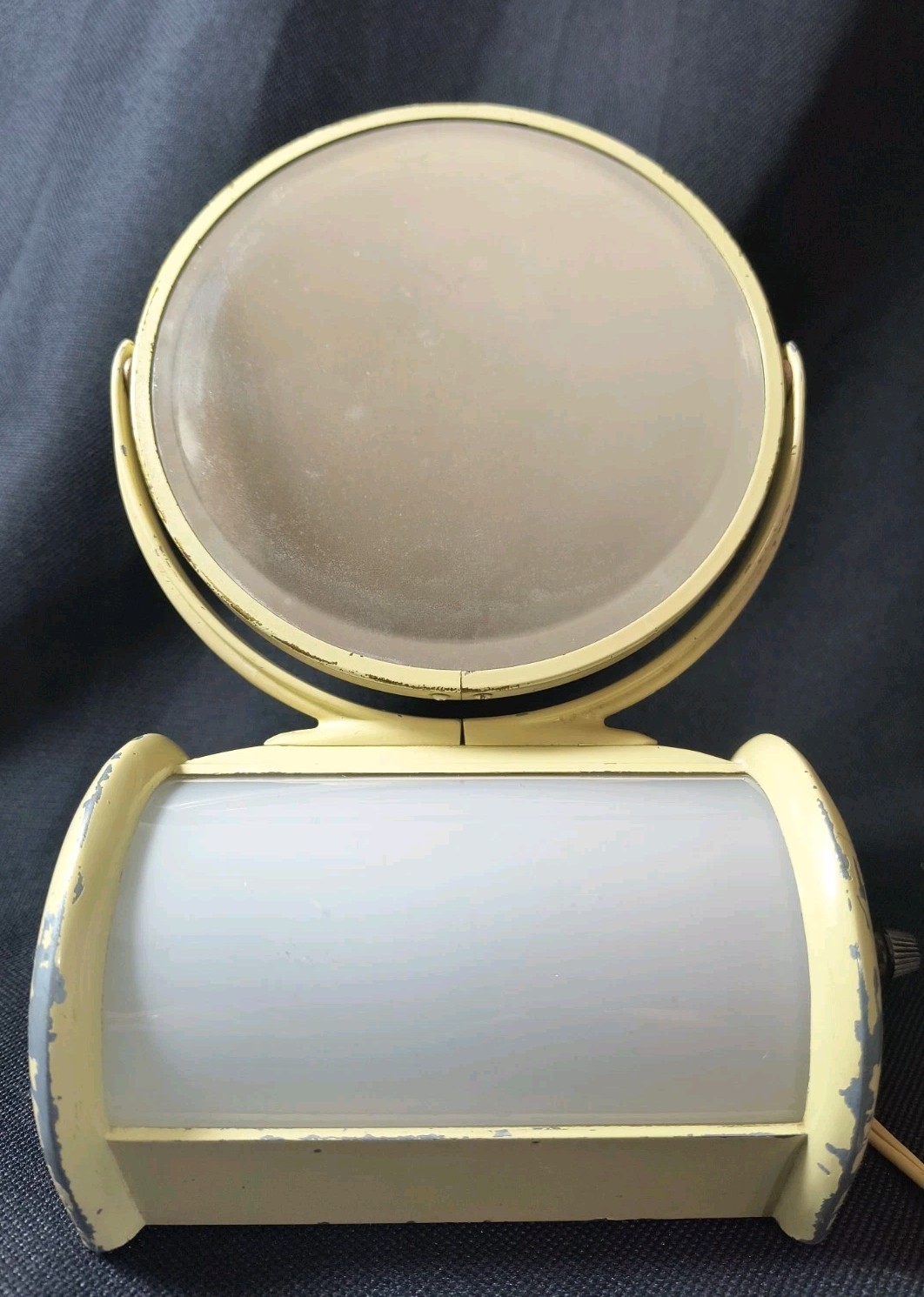 Vintage 1930s Art Deco Style Lighted Vanity Makeup Double Mirror Table Top