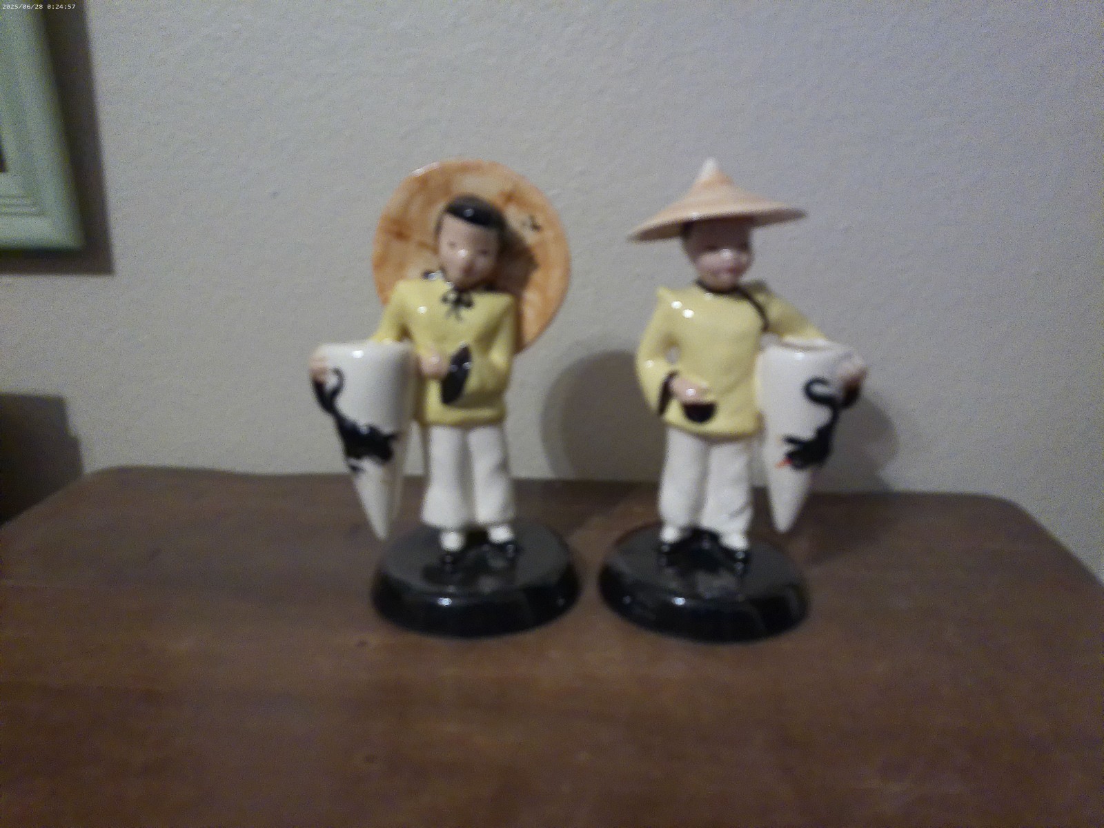 Vintage Mid Century Vilas Oriental Asian Figurines Pair