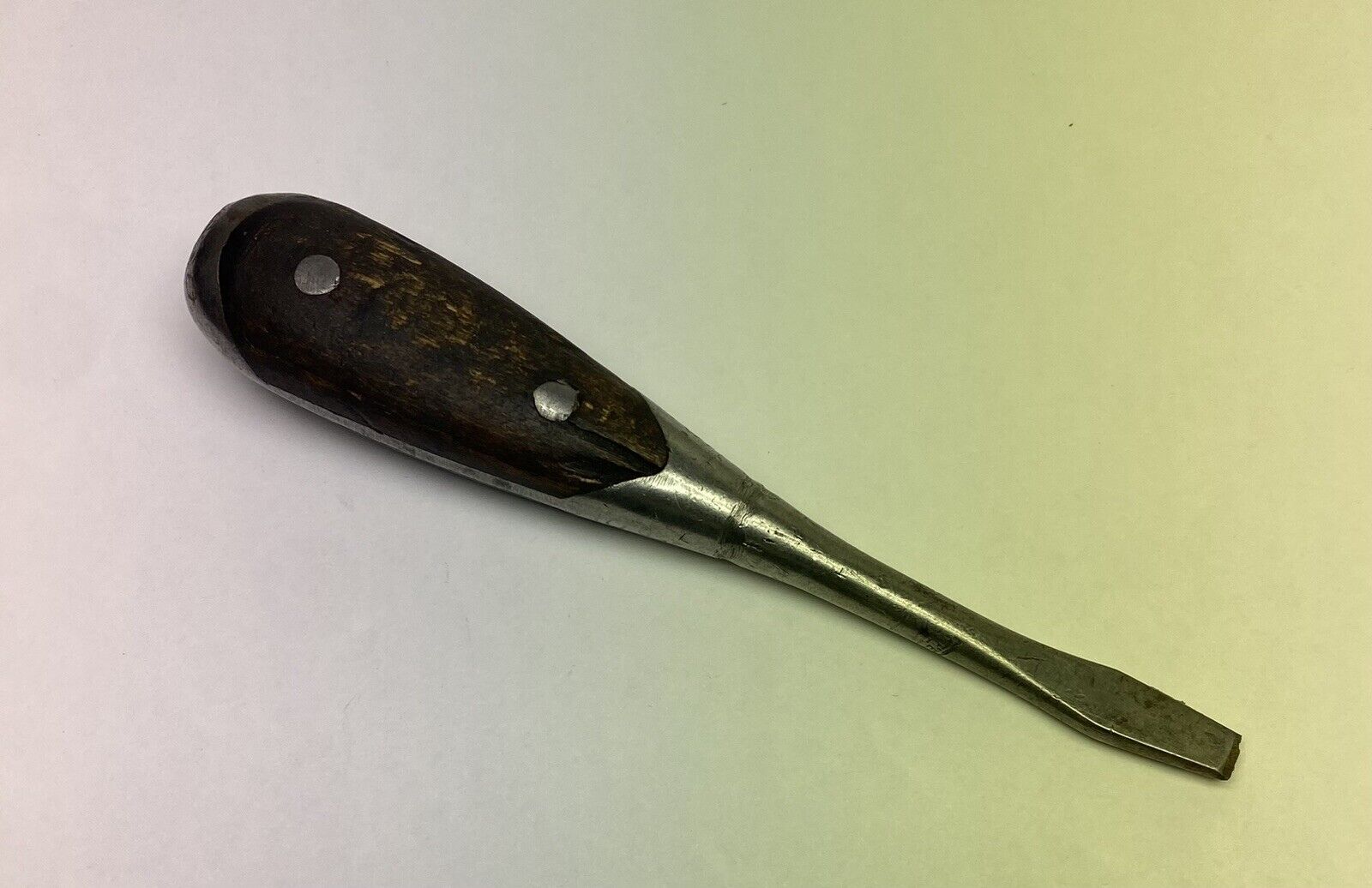 Vintage Antique Perfect Wood Handled Style Screwdriver