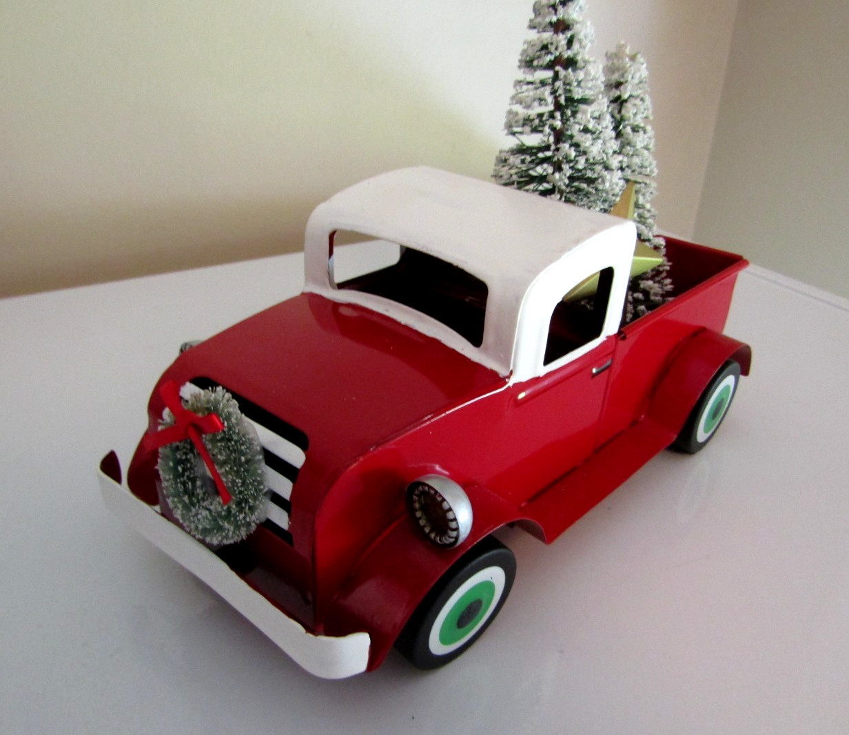 Wondershop Vintage Medium Truck With Christmas Tree Star Decor Cottage Farm