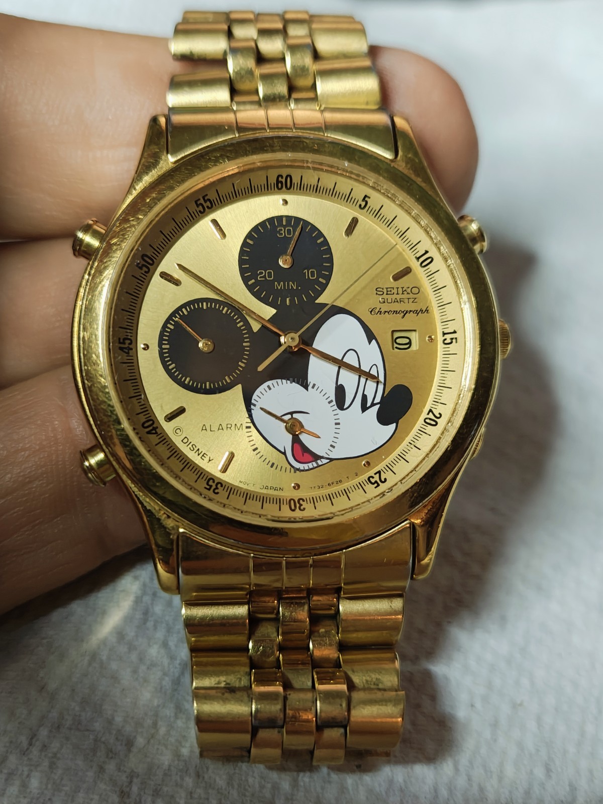 Men's Disney Seiko Mickey Mouse Chronograph Watch 1994 7T32 6E90 Gold Tone