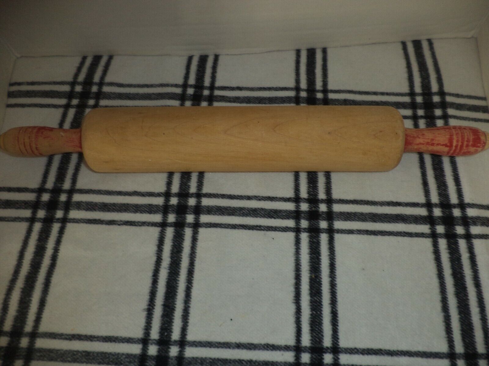 Vintage Wood Rolling Pin Red Handles Farm House Country 17 inch